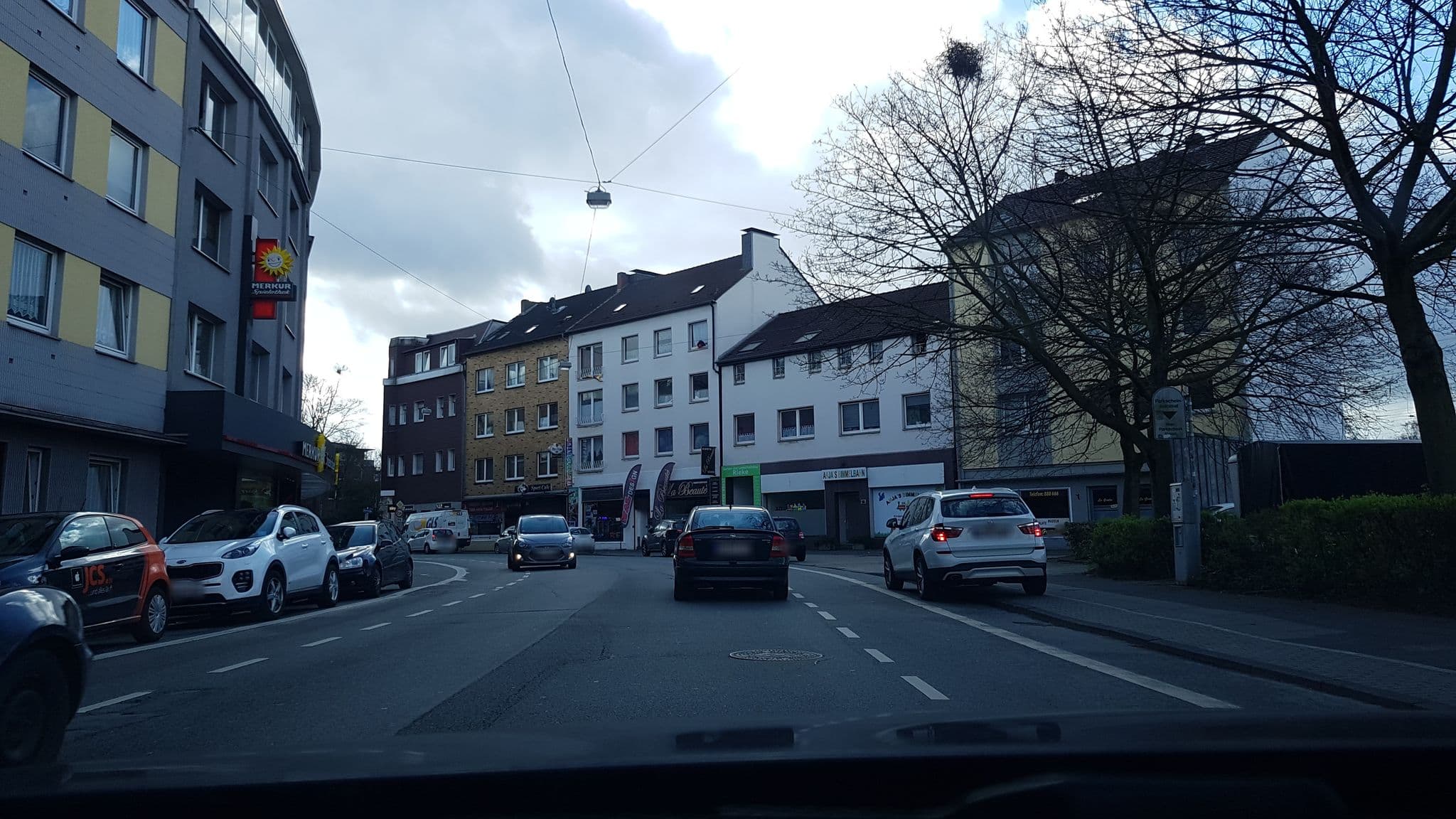 Street view near The Cozy Hostel Oberhausen, Oberhausen — © rororo (CC BY-SA · Mapillary)