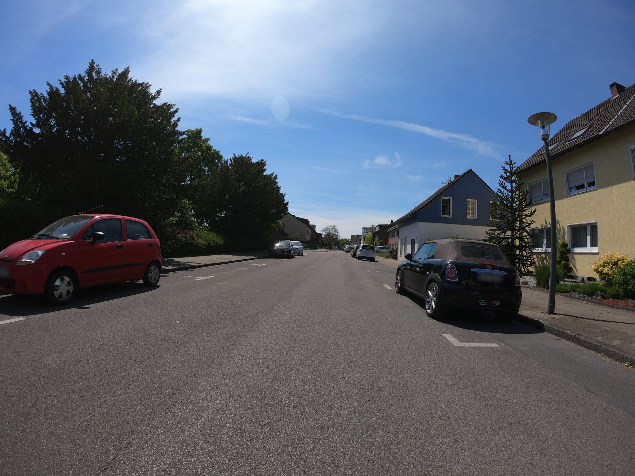 Street view near Motel Music, Bottrop — © geogladbecker (CC BY-SA · Mapillary)