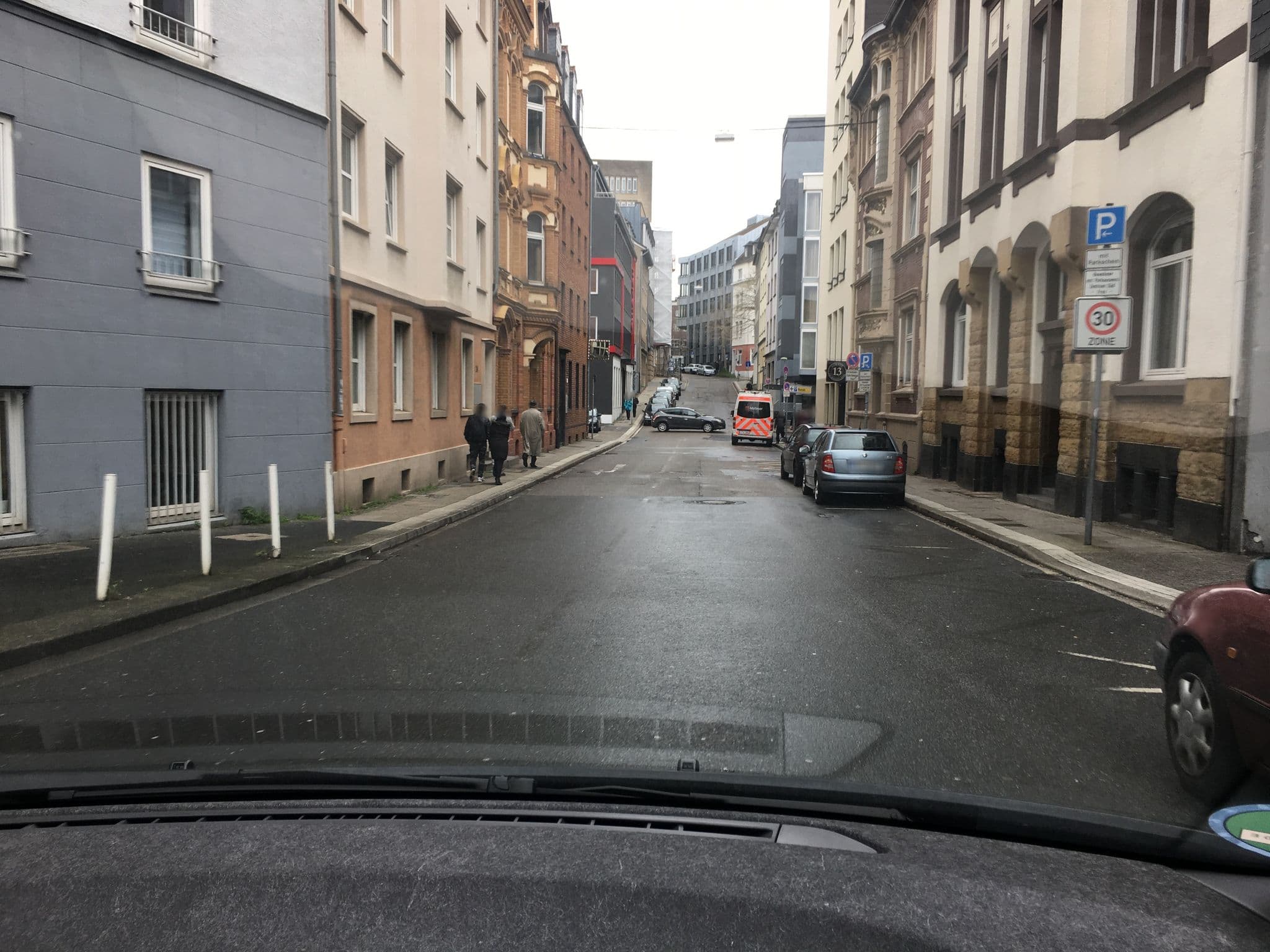 Street view near Aparthotel Tu-Tu, Essen — © noel (CC BY-SA · Mapillary)