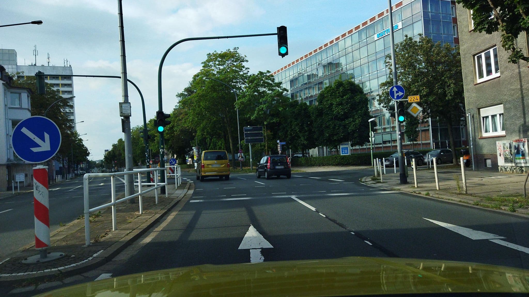 Street view near Villa Sanja, Essen — © changchun1 (CC BY-SA · Mapillary)