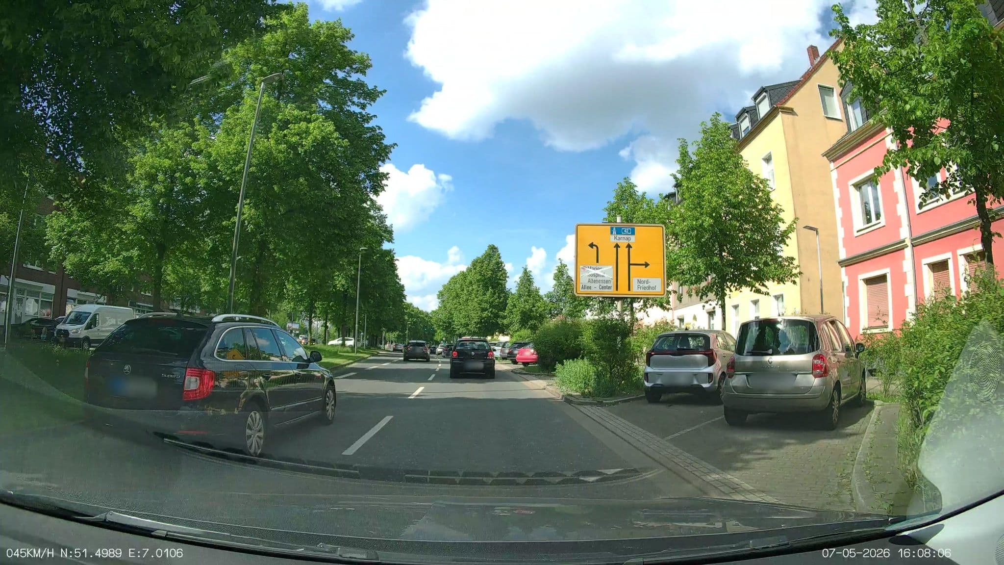 Street view near Gastehaus Hefner, Essen — © heetENkoel (CC BY-SA · Mapillary)