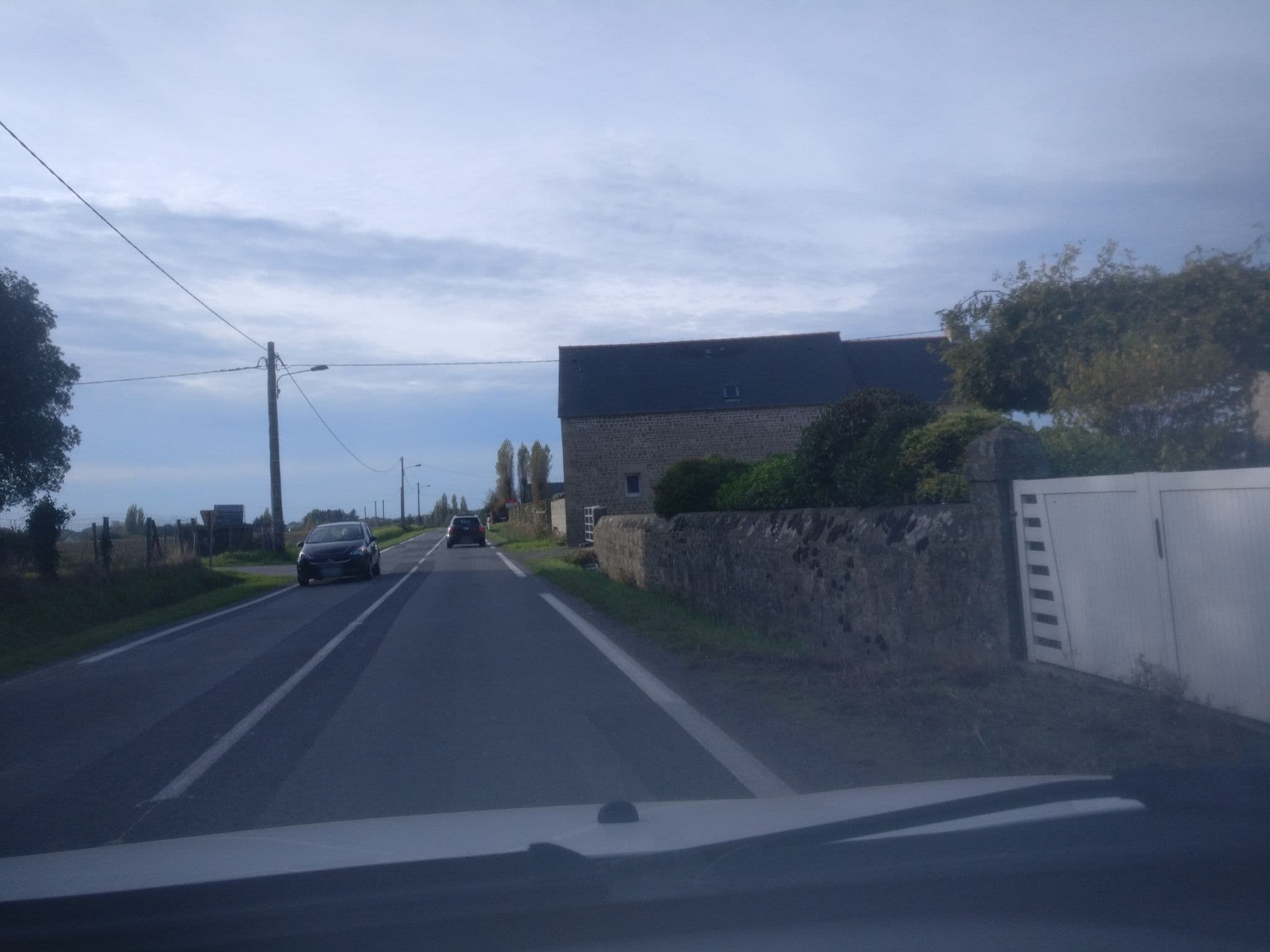 Street view near Le Chatelier, Cancale — © mgageo (CC BY-SA · Mapillary)