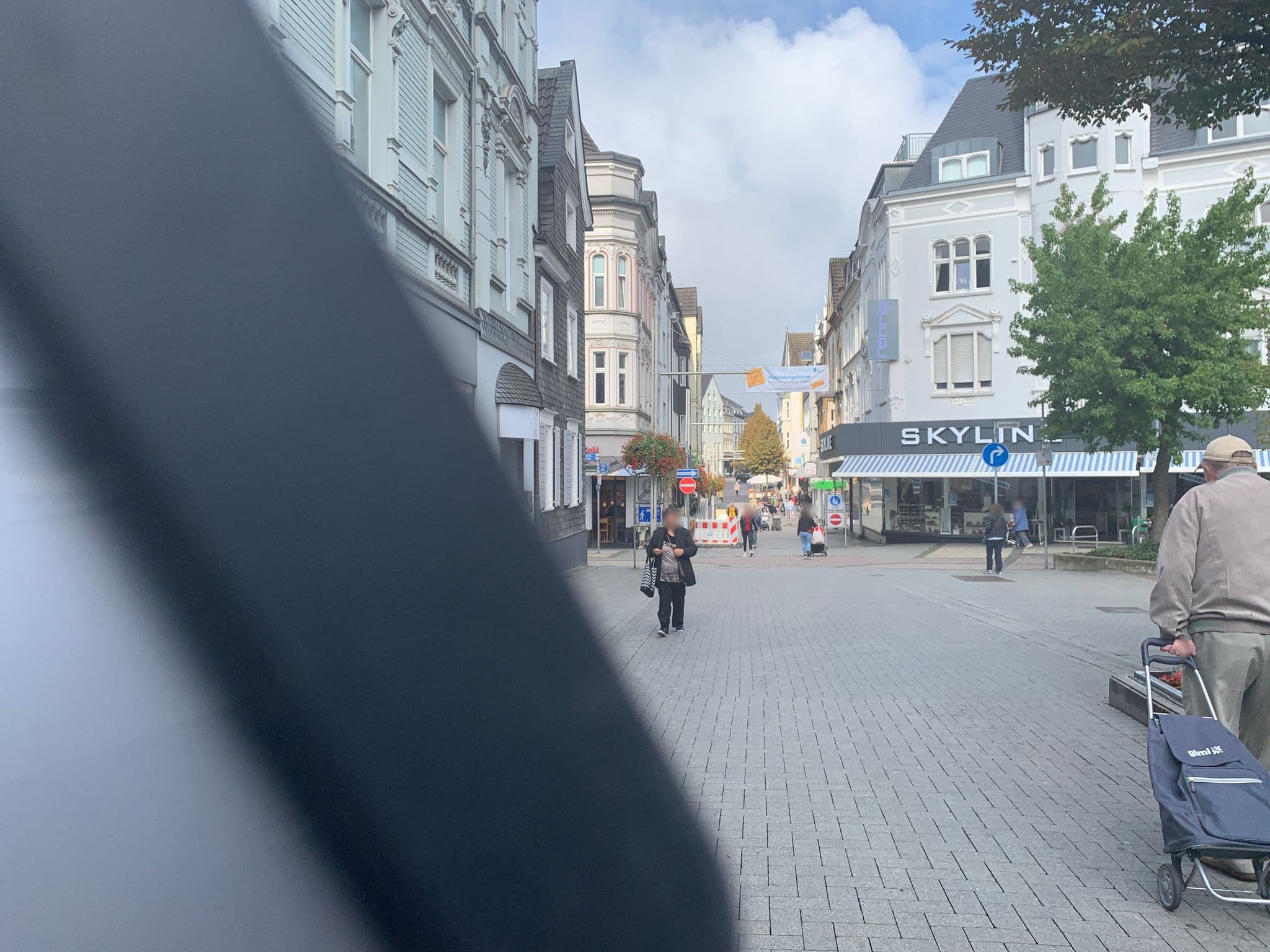 Street view near Stüttgens Horel, Velbert — © roadrunnerno1 (CC BY-SA · Mapillary)