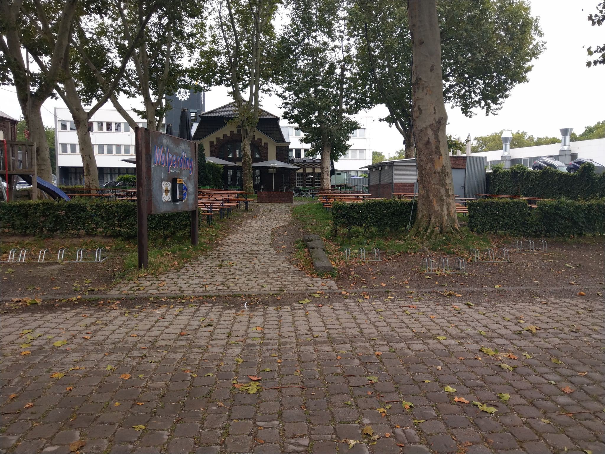 Street view near Alte Lohnhalle, Gelsenkirchen — © live (CC BY-SA · Mapillary)