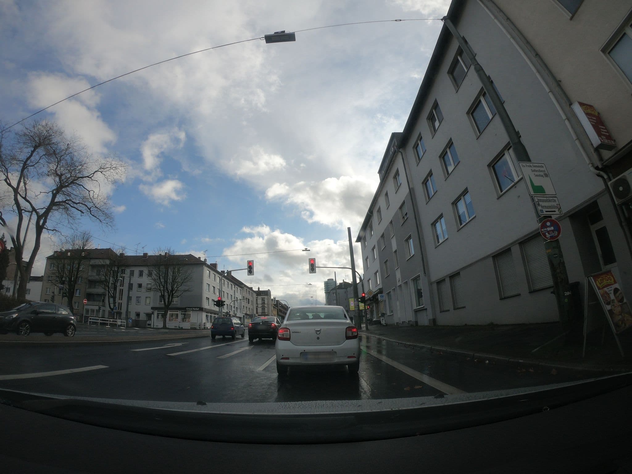 Street view near Isidor Hotel, Bochum — © dmolitor (CC BY-SA · Mapillary)
