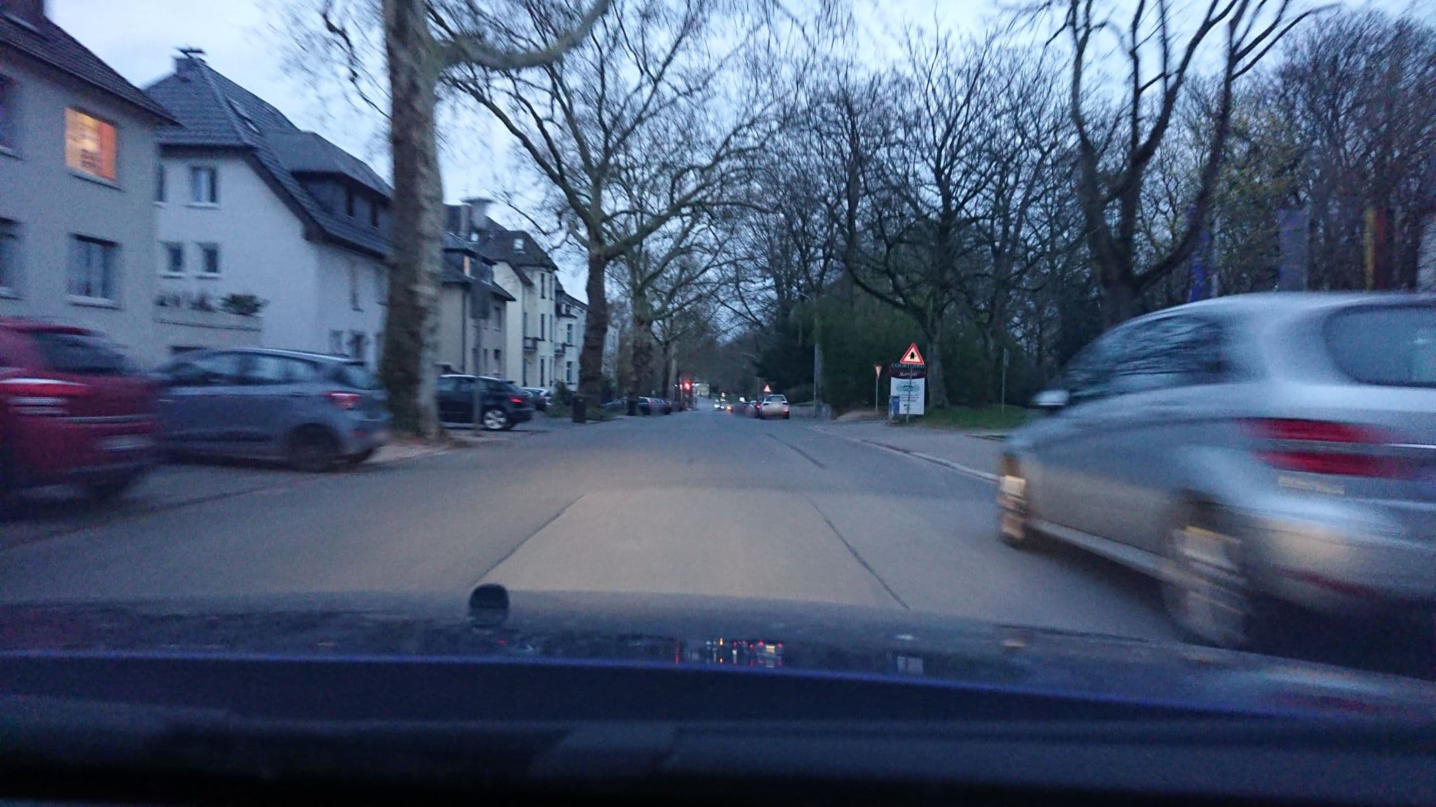 Street view near Courtyard by Marriott Bochum Stadtpark, Bochum — © dgdhg (CC BY-SA · Mapillary)
