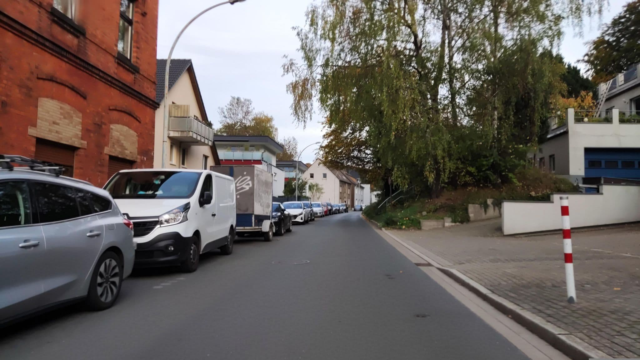 Street view near Gaststätte Möller-Nobbe Gästehäuser, Herne — © t_hartung (CC BY-SA · Mapillary)
