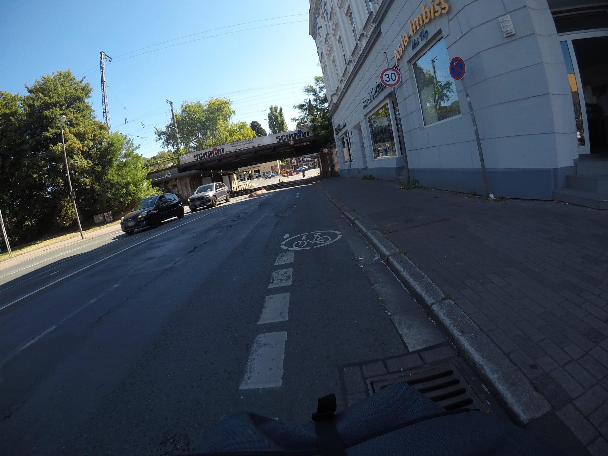 Street view near Hotel am Bahnhof, Recklinghausen — © mfa (CC BY-SA · Mapillary)