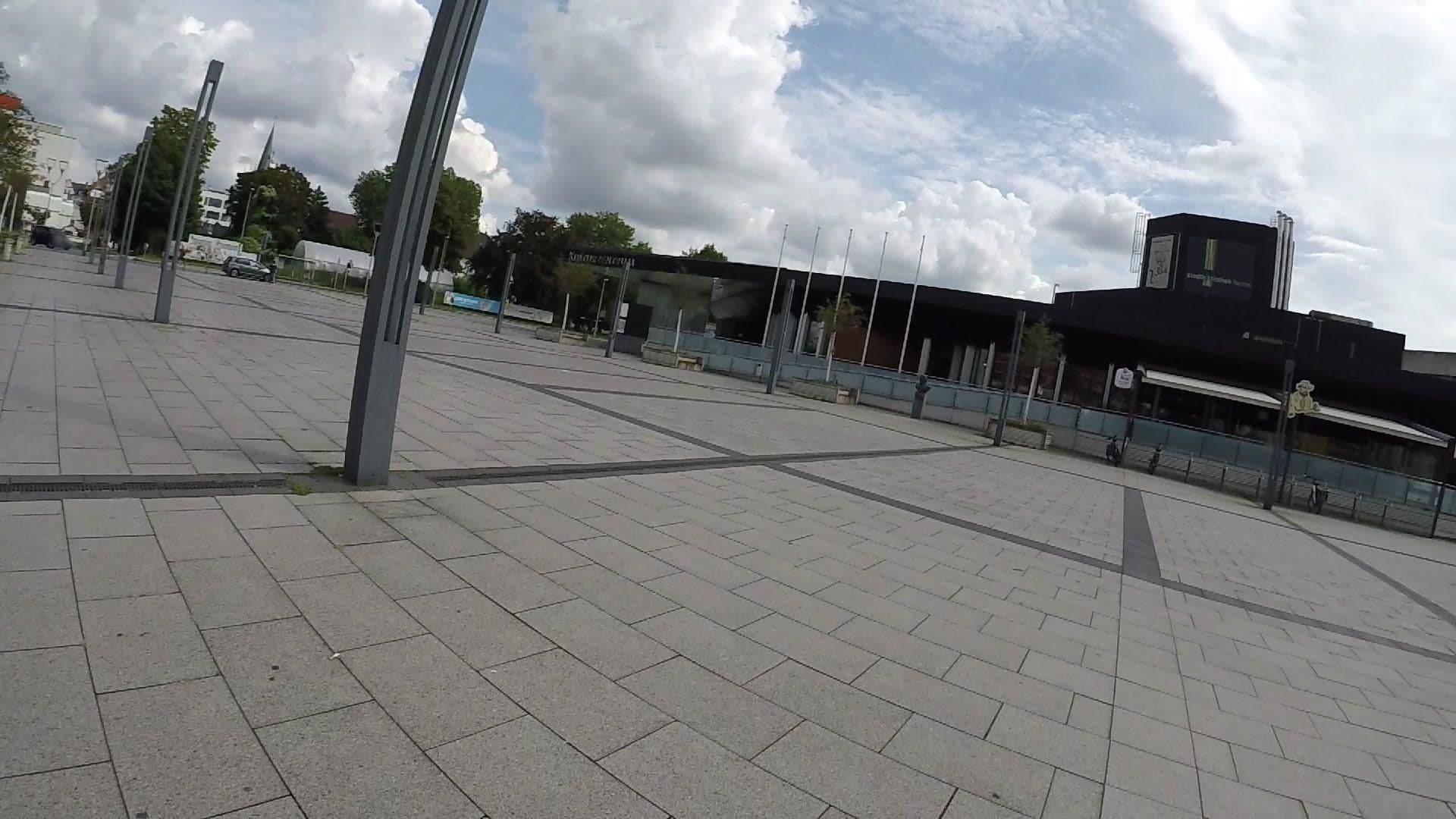 Street view near TGG Tagungsstätten- und Gastronomiegesellschaft Herne, Herne — © bravewaffle (CC BY-SA · Mapillary)