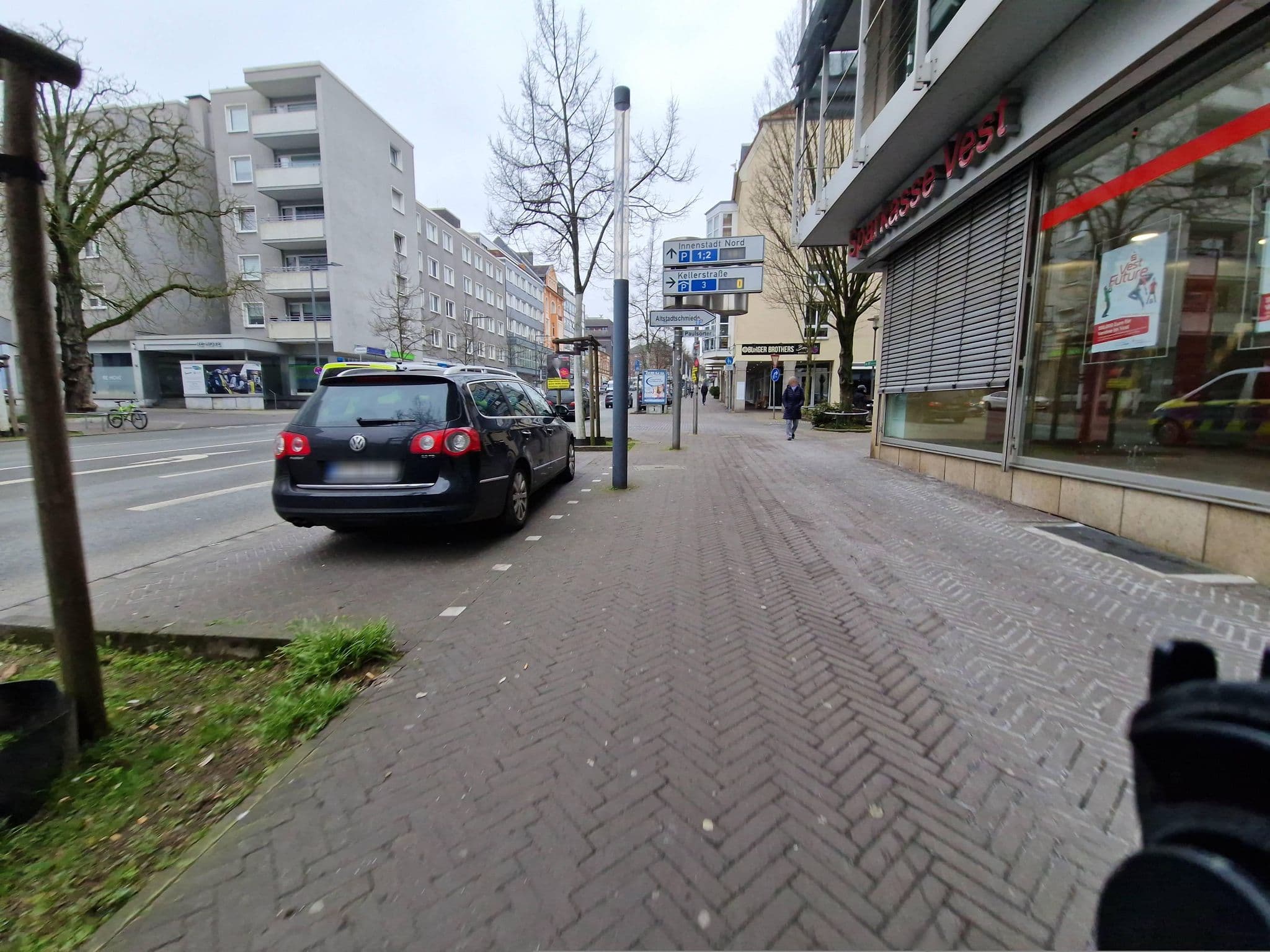 Street view near Deutsche Rentenversicherung Auskunfts- und Beratungsstelle, Recklinghausen — © Vogelmensch (CC BY-SA · Mapillary)