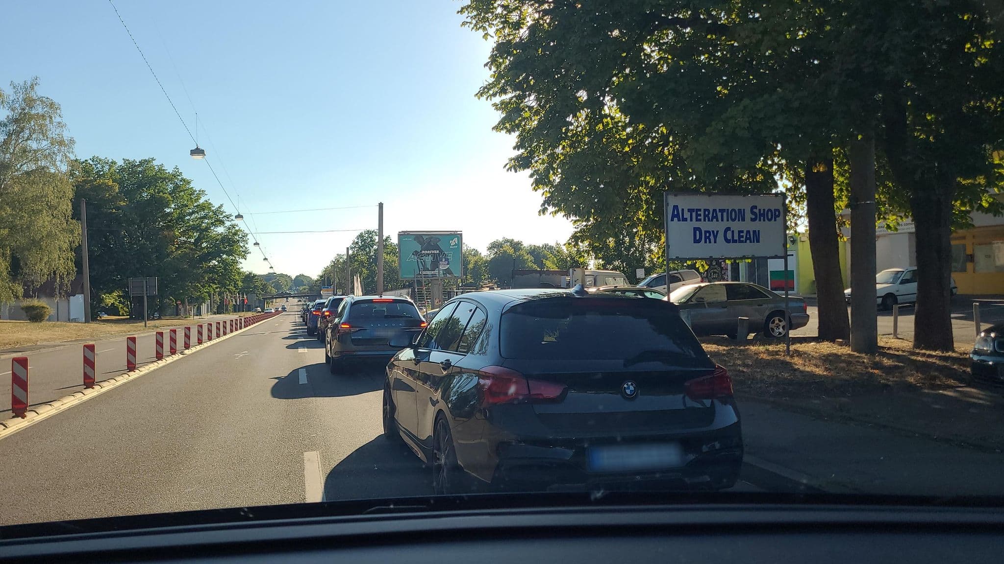Street view near Petras Gästehaus, Kaiserslautern — © sergcatalan (CC BY-SA · Mapillary)
