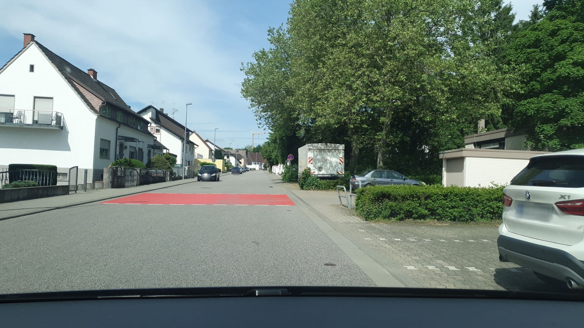 Street view near Hotel Römerklause, Ramstein-Miesenbach — © b166er (CC BY-SA · Mapillary)