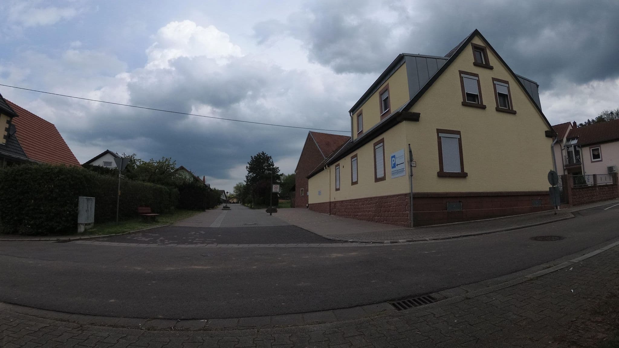Street view near Birnbaumhof, Schwedelbach — © teddy73 (CC BY-SA · Mapillary)