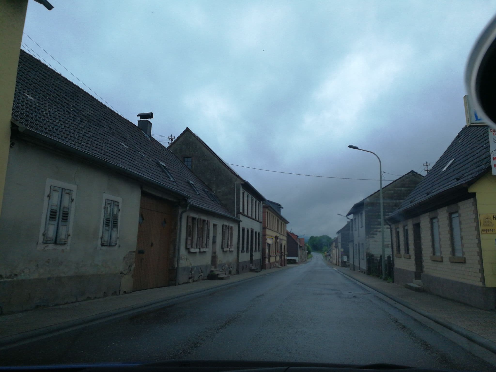Street view near Pfahler, Winnweiler — © onner (CC BY-SA · Mapillary)