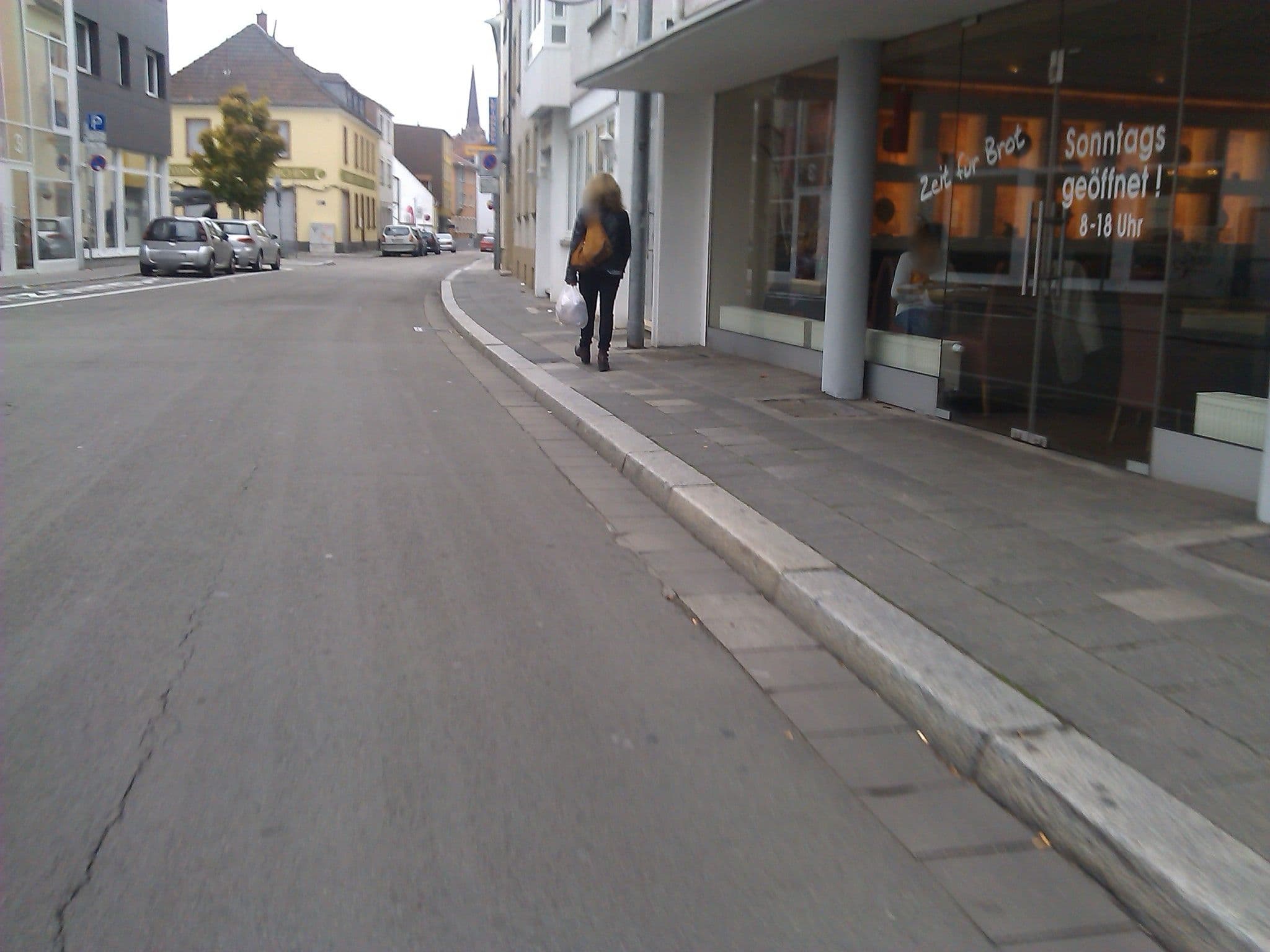 Street view near Fremdenzimmer Höhmann, Kaiserslautern — © changchun1 (CC BY-SA · Mapillary)