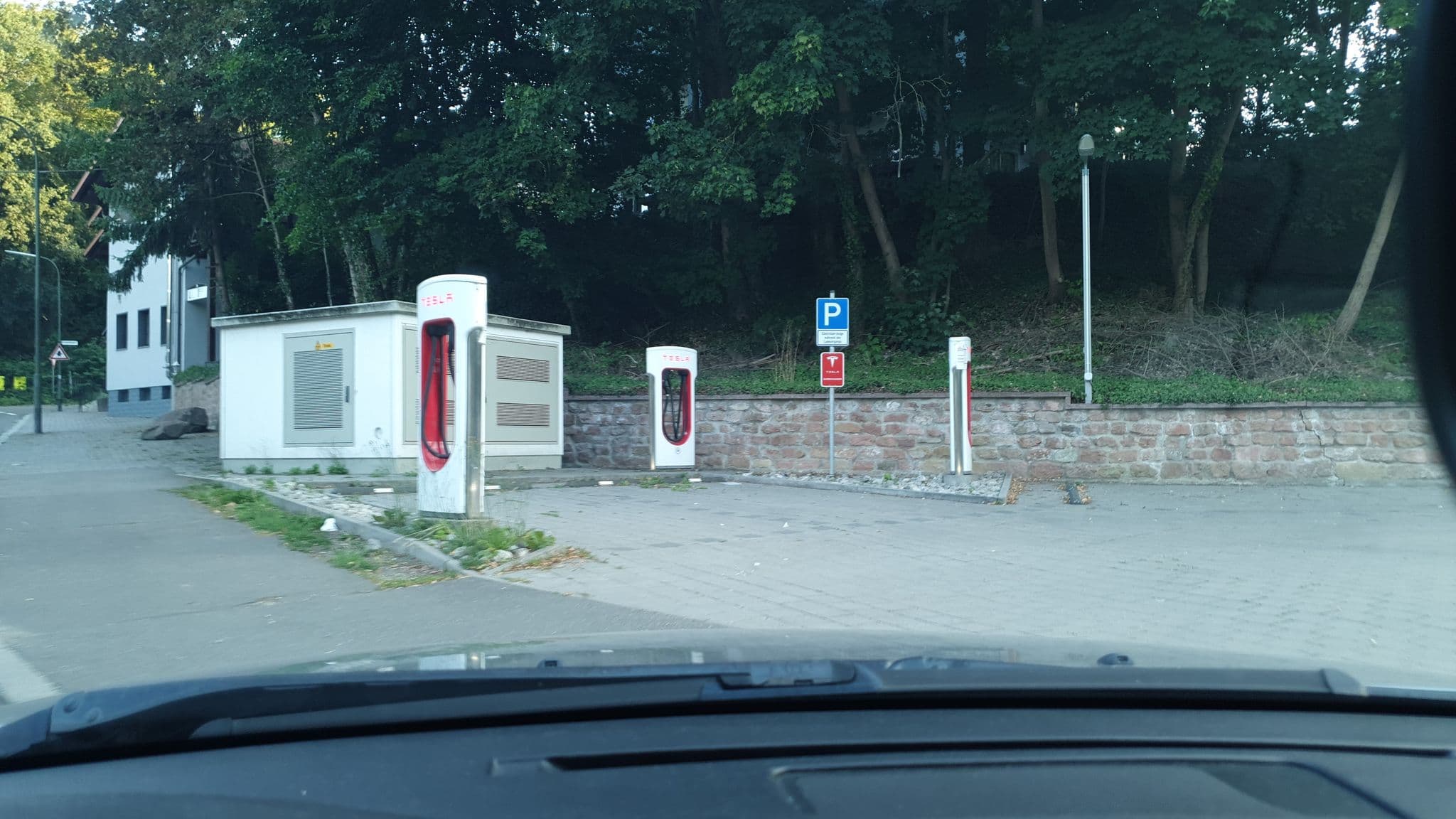 Street view near Hotel Barbarossahof Kaiserslautern, Kaiserslautern — © b166er (CC BY-SA · Mapillary)