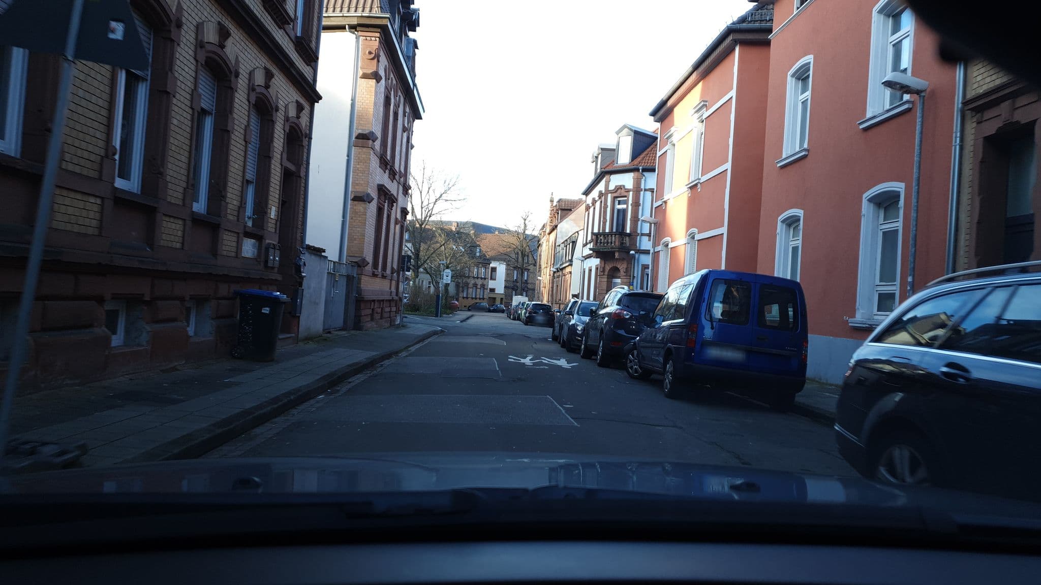 Street view near Doppelbettzimmer Mit Bad, Kaiserslautern — © b166er (CC BY-SA · Mapillary)