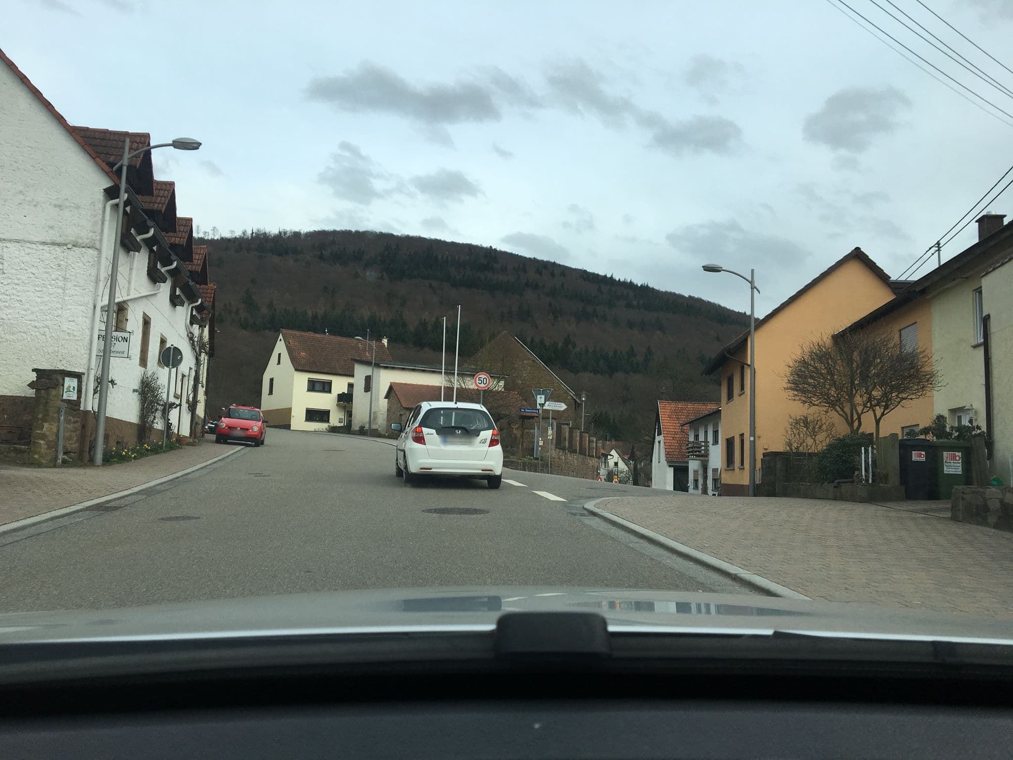 Street view near Reuter Ilse, Rockenhausen — © mrdonut261 (CC BY-SA · Mapillary)