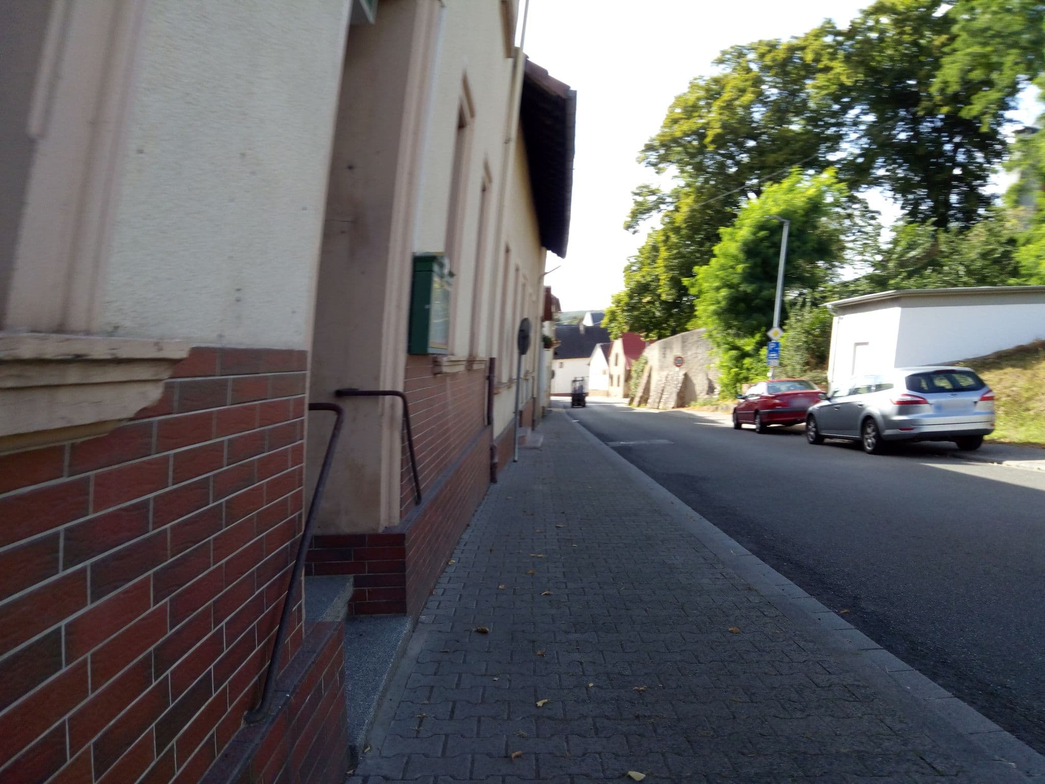 Street view near Hotel Zum Weinberg, Rümmelsheim — © marnfredklein (CC BY-SA · Mapillary)