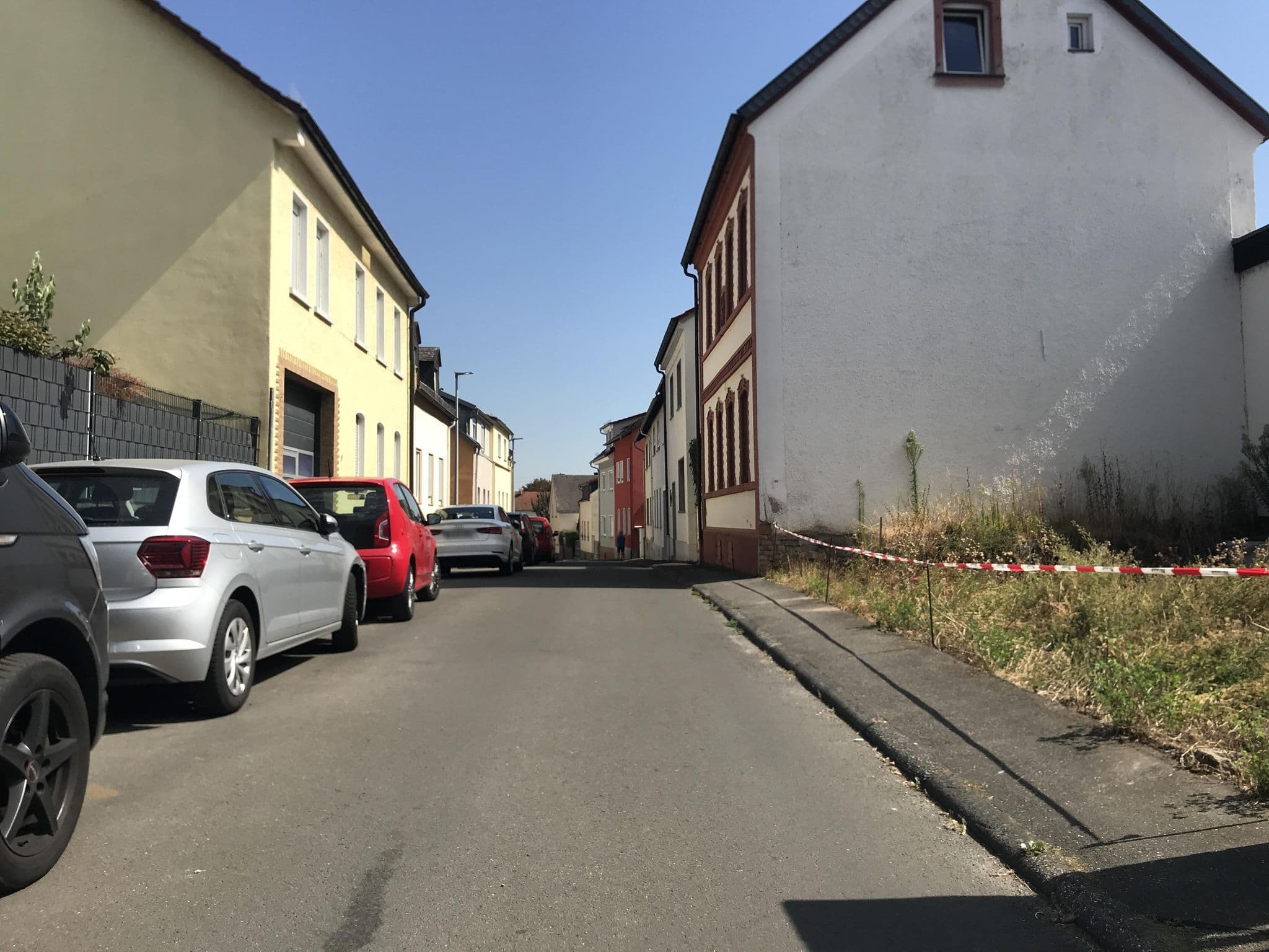 Street view near Pension-Allendorf Pension garni, Geisenheim — © miguel_andrade (CC BY-SA · Mapillary)
