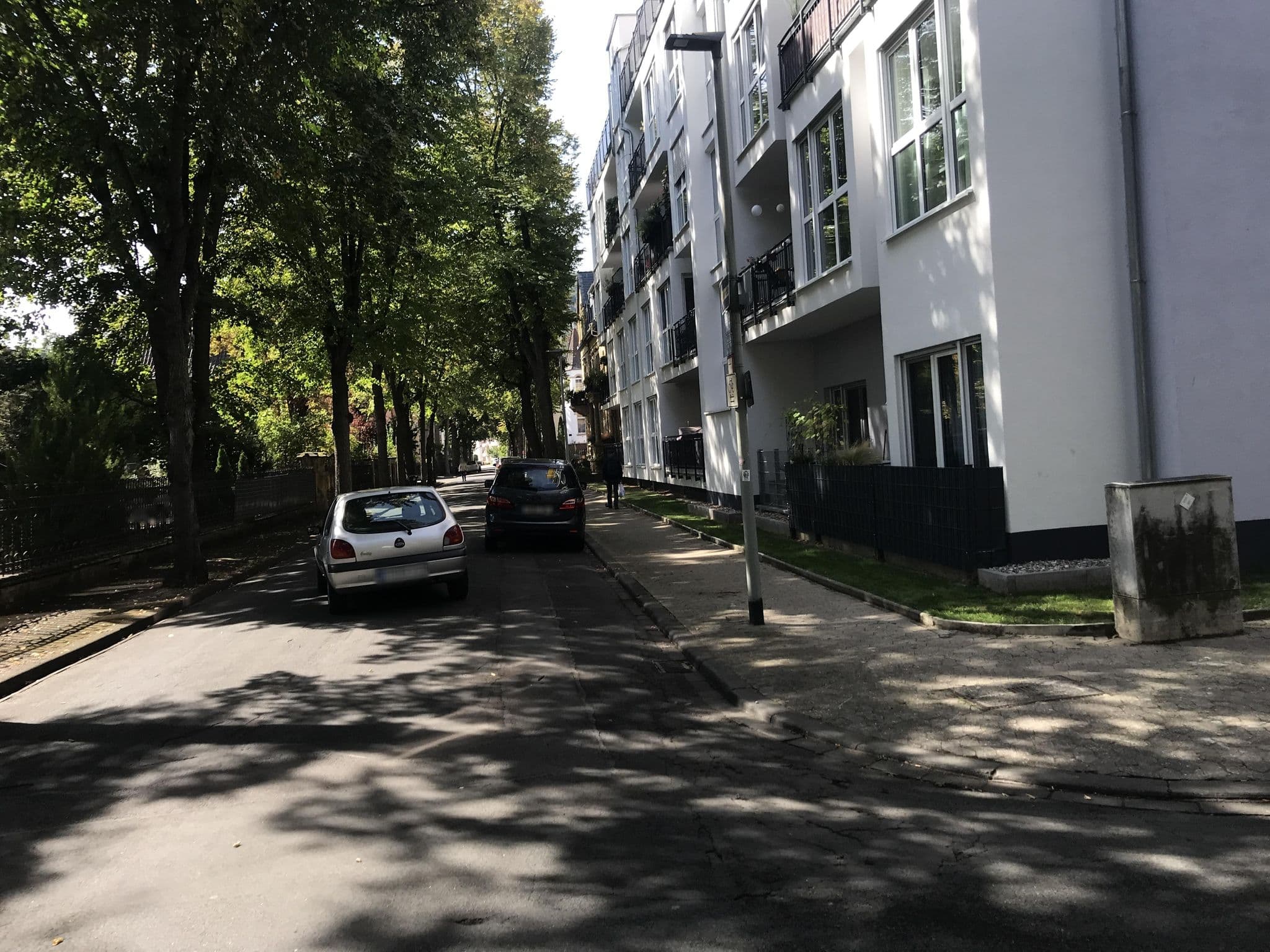 Street view near Vogel Karl-Heinz Gästehaus, Bad Kreuznach — © troher15 (CC BY-SA · Mapillary)