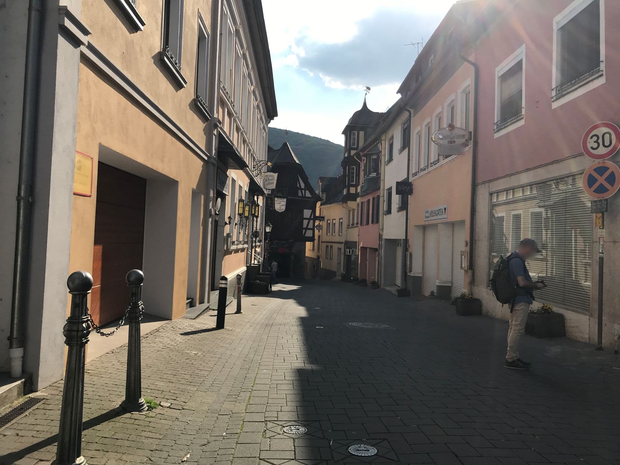 Street view near Hotel Ewige Lampe, Aulhausen — © miguel_andrade (CC BY-SA · Mapillary)