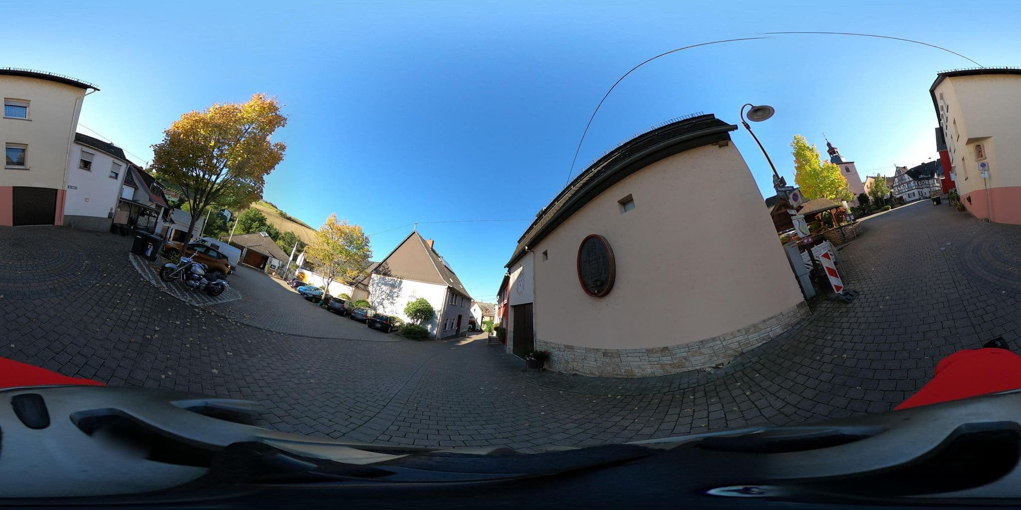 Street view near Weingut Stassen, Bacharach — © tmka (CC BY-SA · Mapillary)
