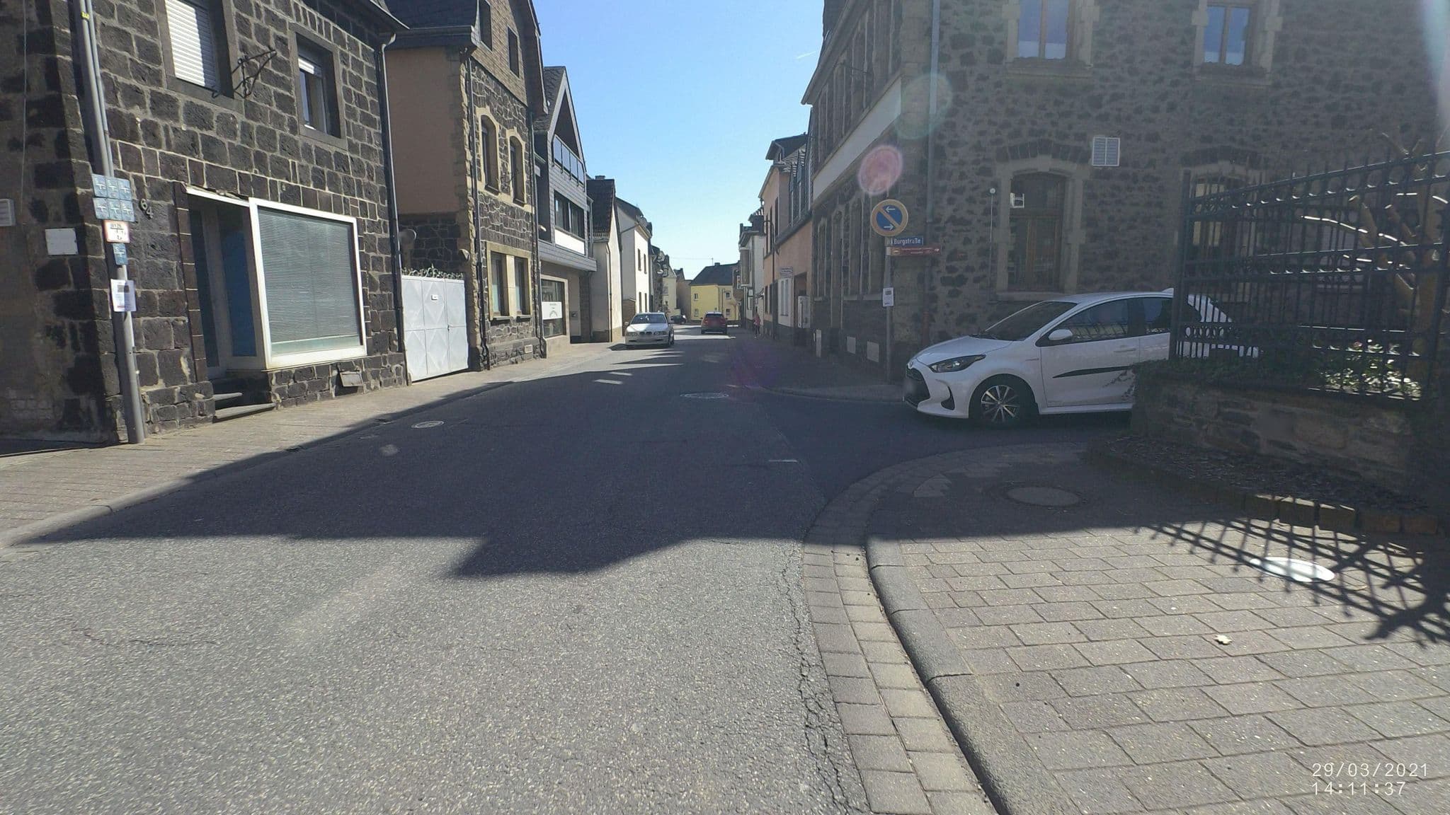 Street view near Hotel Burgklause Nickenich, Nickenich — © VIA_CH (CC BY-SA · Mapillary)