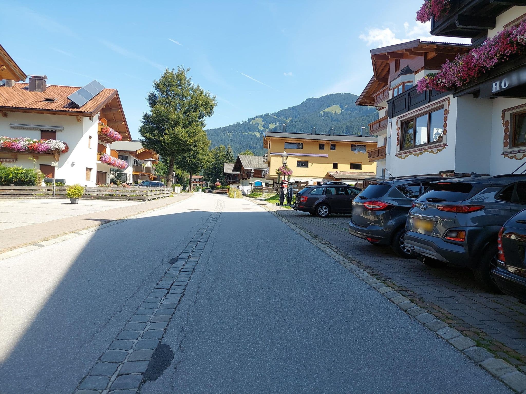 Street view near Hotel Eggerwirt, Söll — © viavista (CC BY-SA · Mapillary)
