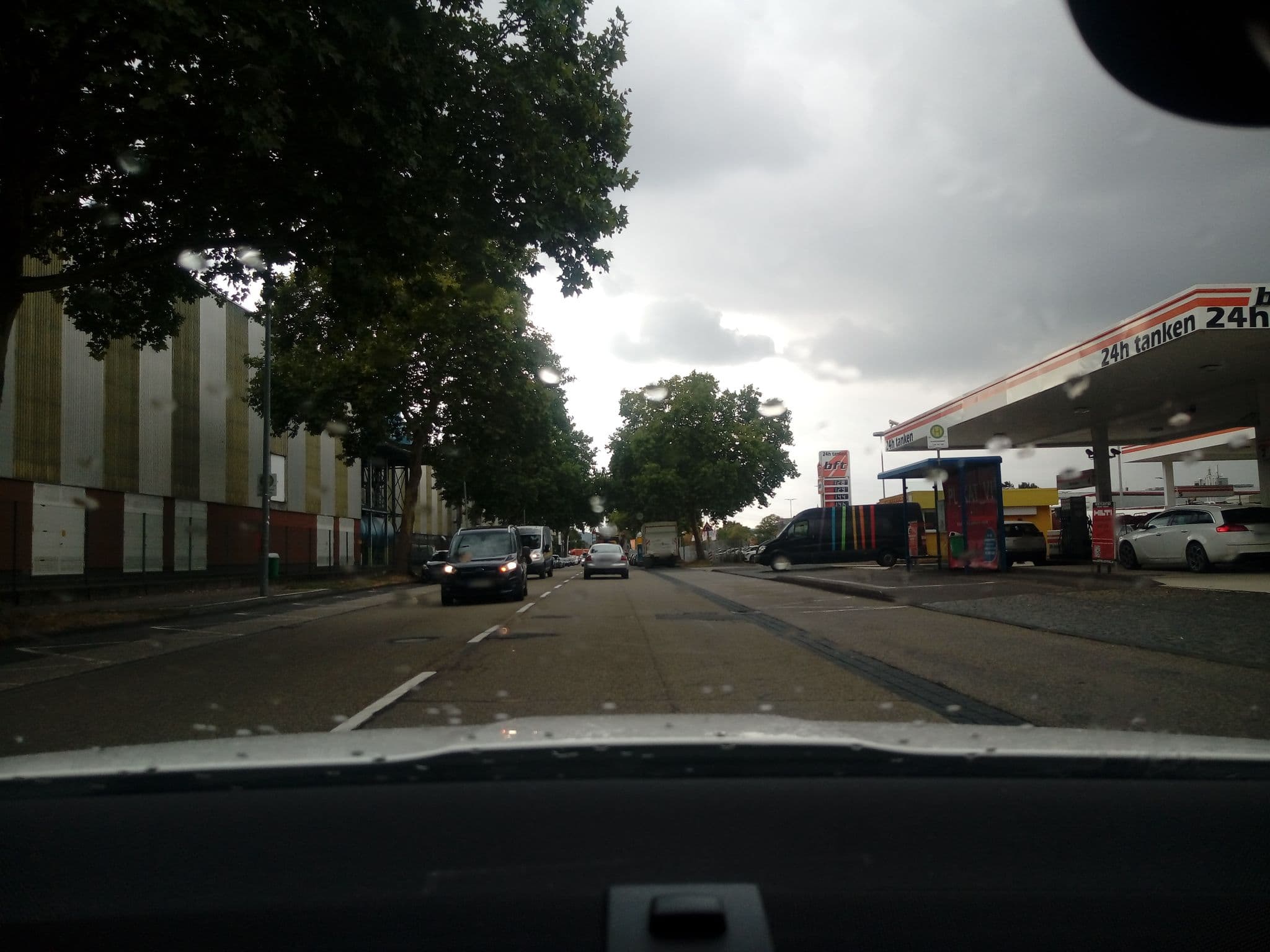Street view near Gaestehaus Koblenz, Niederwerth — © bestmedia (CC BY-SA · Mapillary)