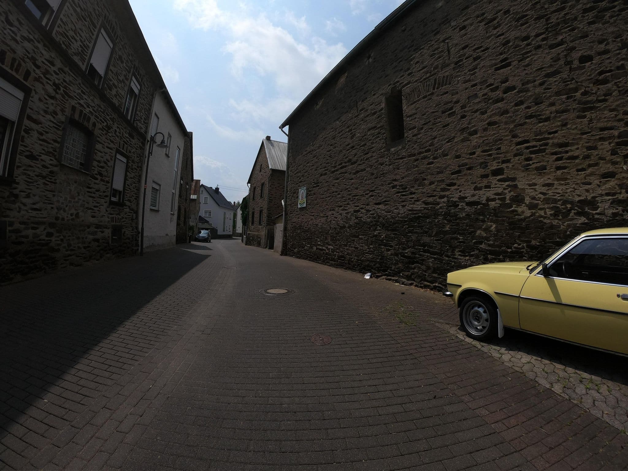 Street view near Pilliger Hof, Mertloch — © joostjakob (CC BY-SA · Mapillary)