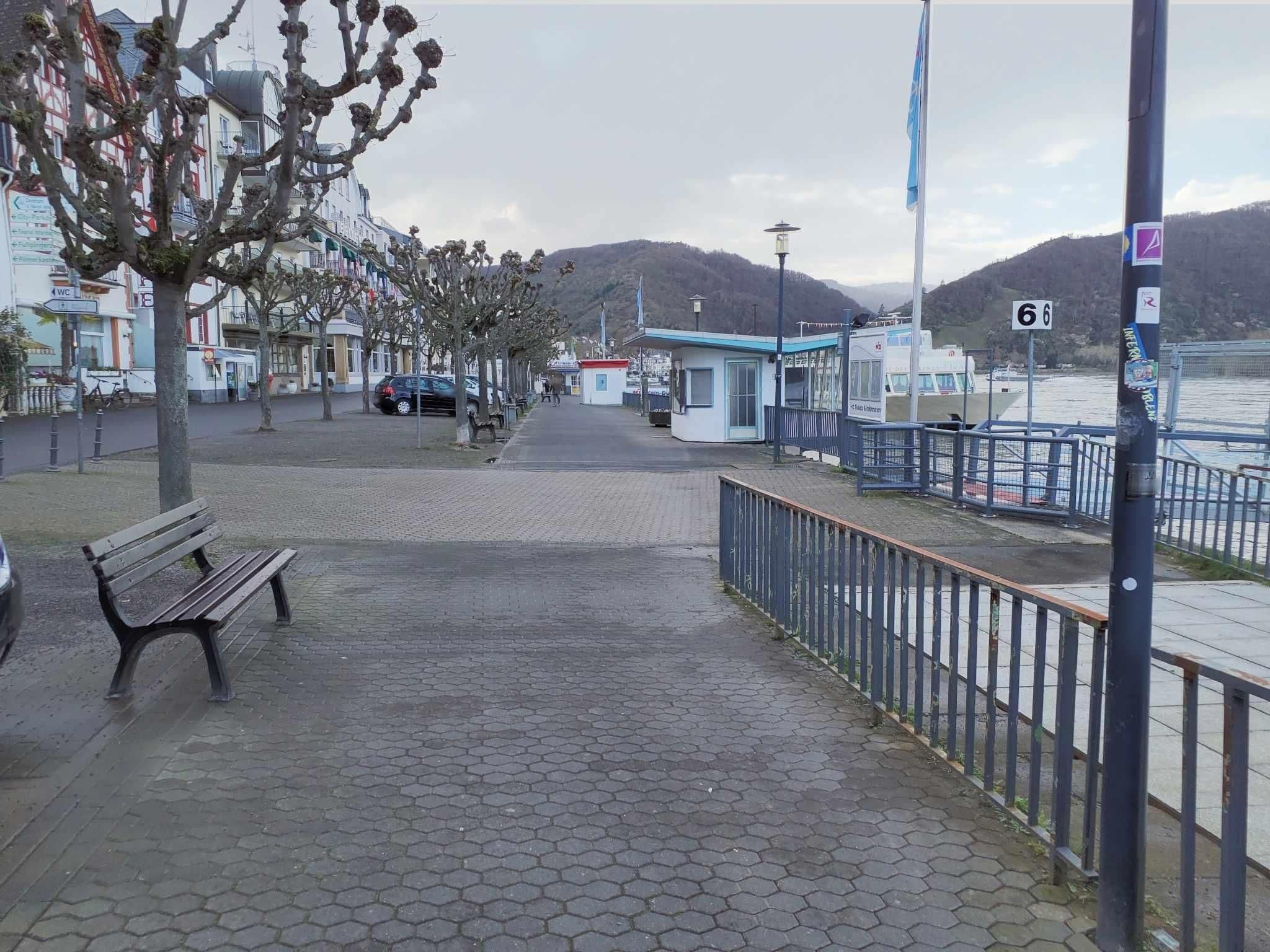 Street view near Hotel Zur Krone Room 12, Boppard — © PSMSLP (CC BY-SA · Mapillary)