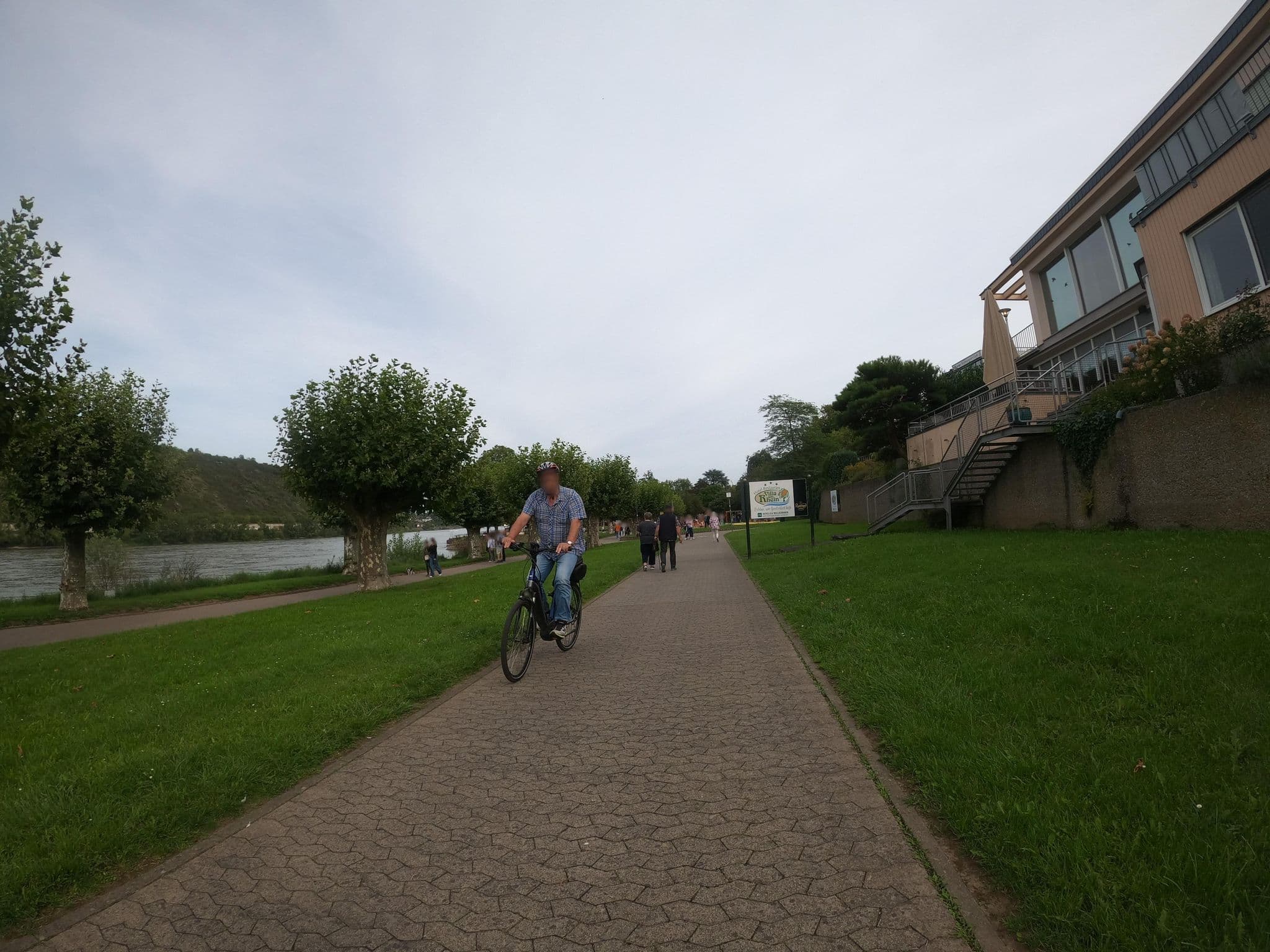 Street view near Alte Kanzlei, Andernach — © VIA_KK (CC BY-SA · Mapillary)