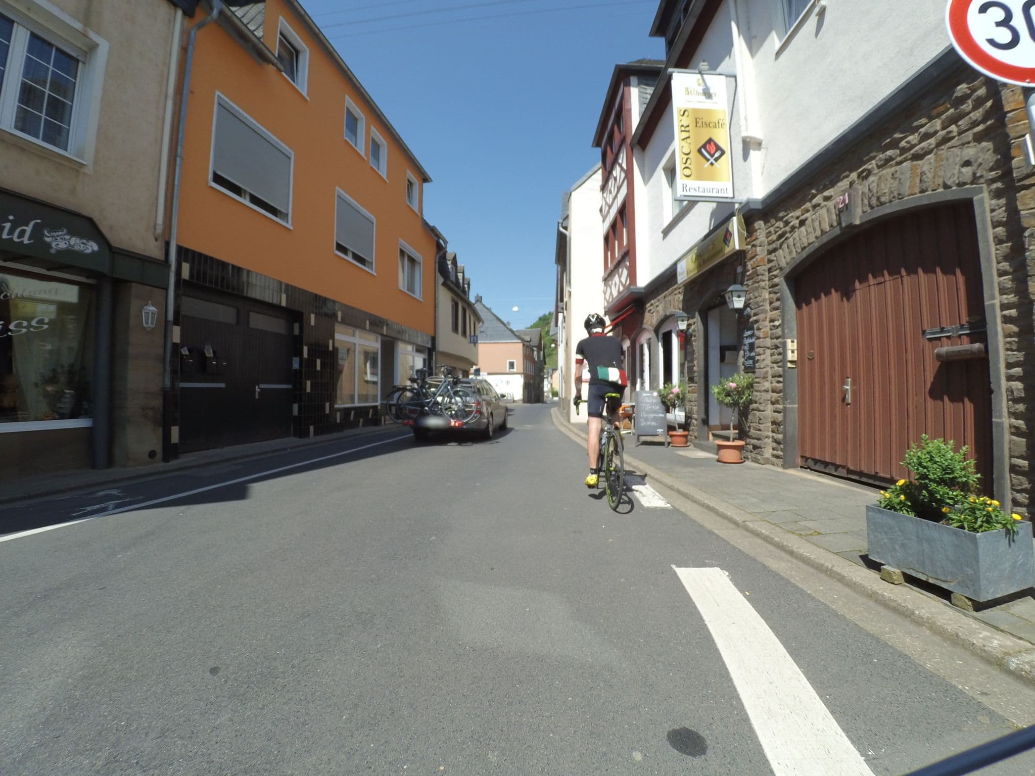 Street view near Pension Am Markt, Treis-Karden — © peewee32 (CC BY-SA · Mapillary)