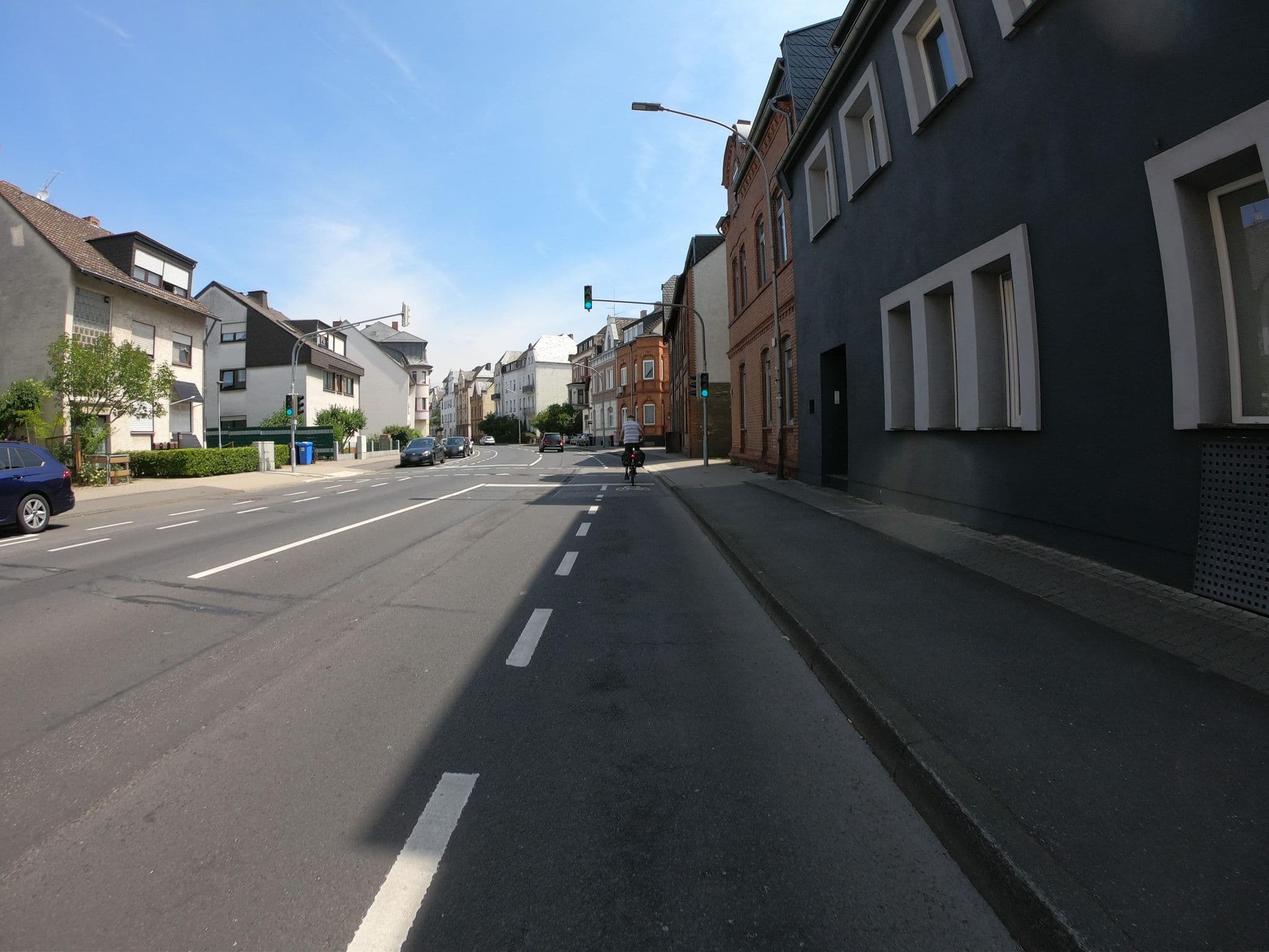Street view near Hotel Moselschlößchen, Koblenz — © bernd1960 (CC BY-SA · Mapillary)