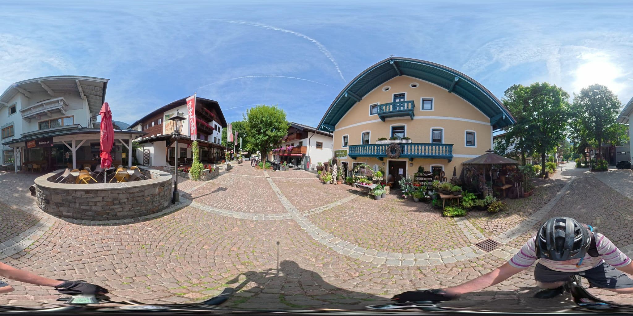 Street view near Apartmenets Goldberger, Söll — © osmplus_org (CC BY-SA · Mapillary)