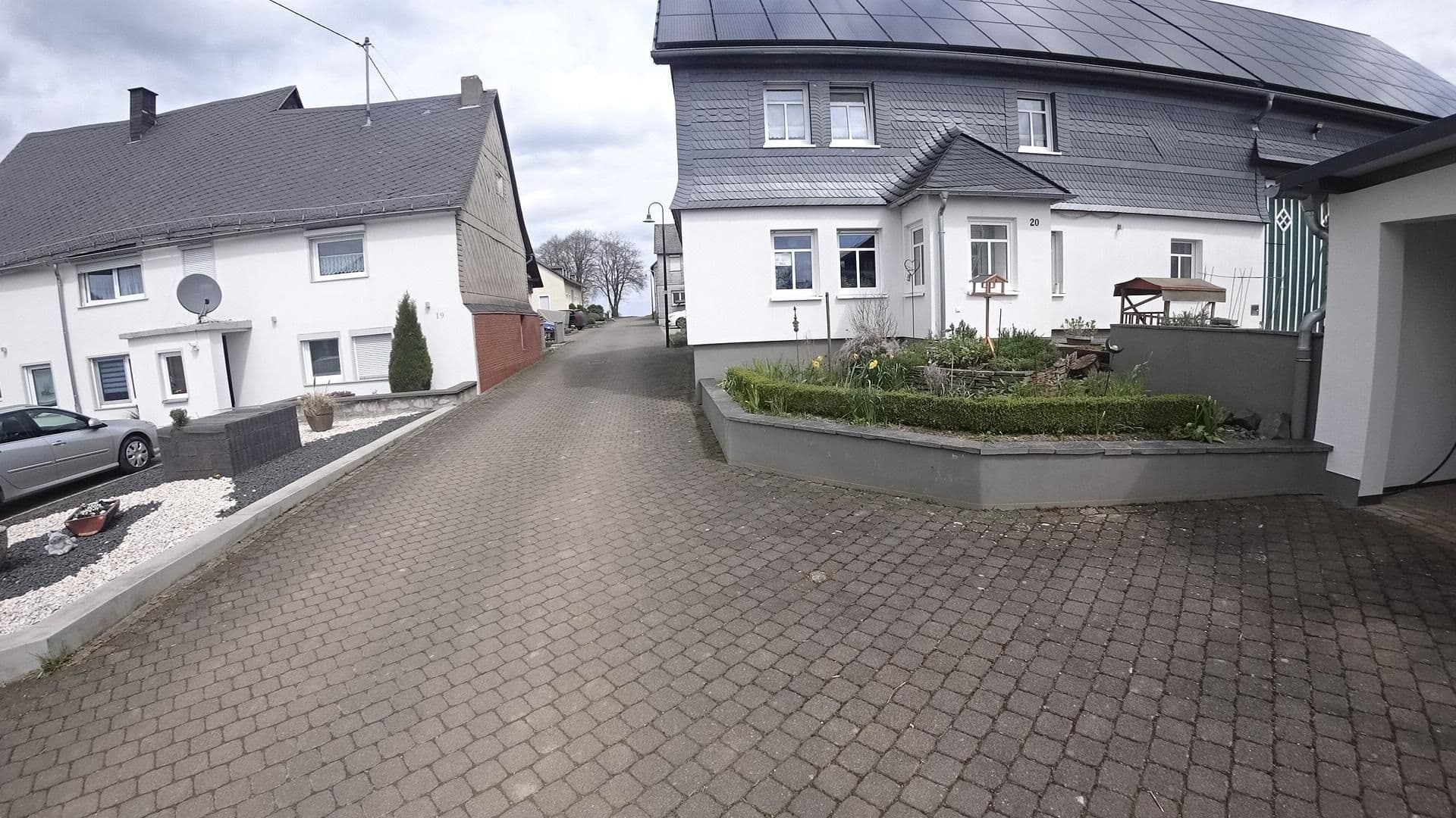 Street view near Ferienhaus Pirmes, Mastershausen — © Vosgivince (CC BY-SA · Mapillary)