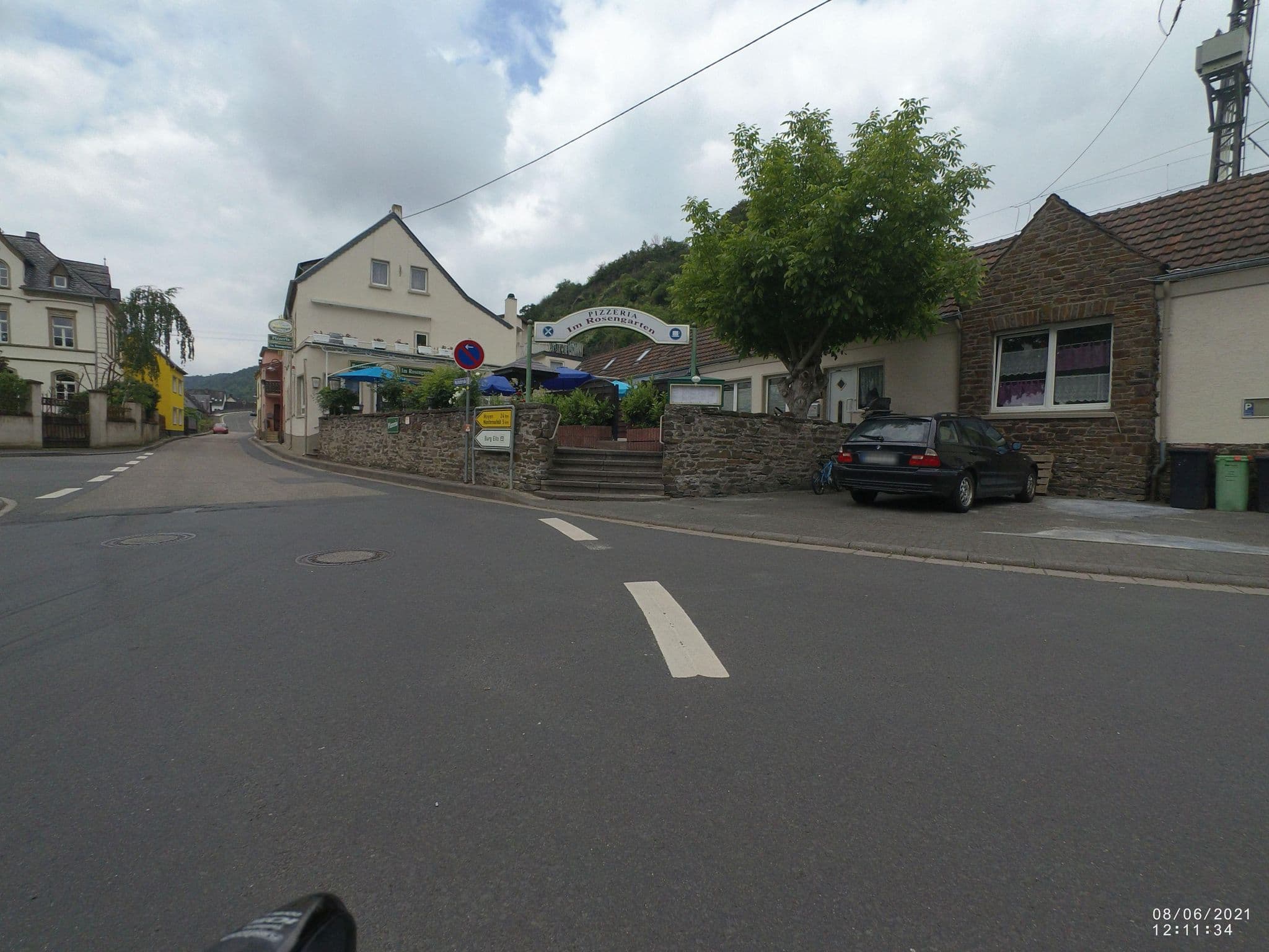 Street view near Mosella Restaurant und Hotel, Löf — © VIA_CH (CC BY-SA · Mapillary)