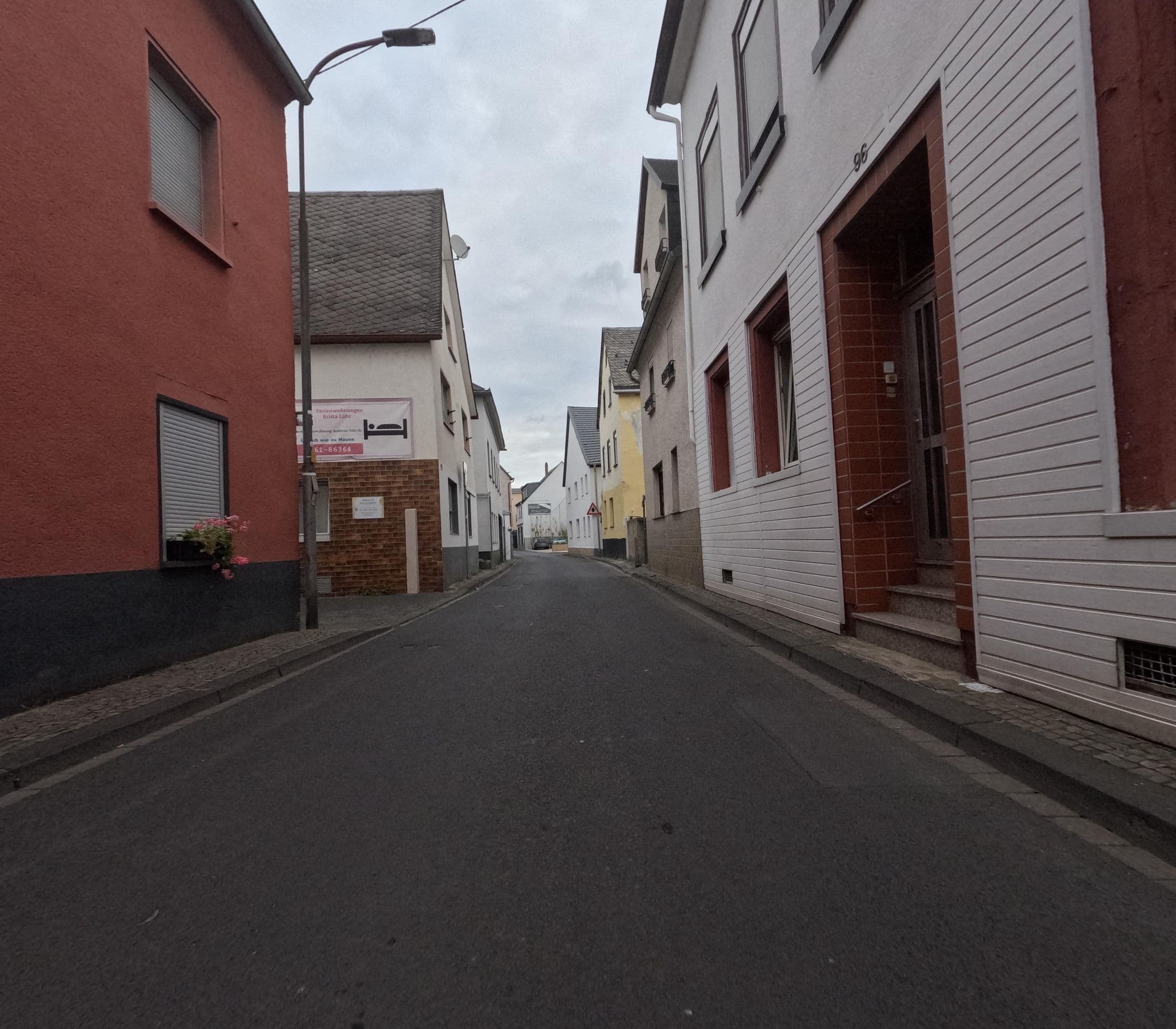 Street view near Ferienhaus Löhr mit Treppenlift, Urbar — © kalcaaro (CC BY-SA · Mapillary)