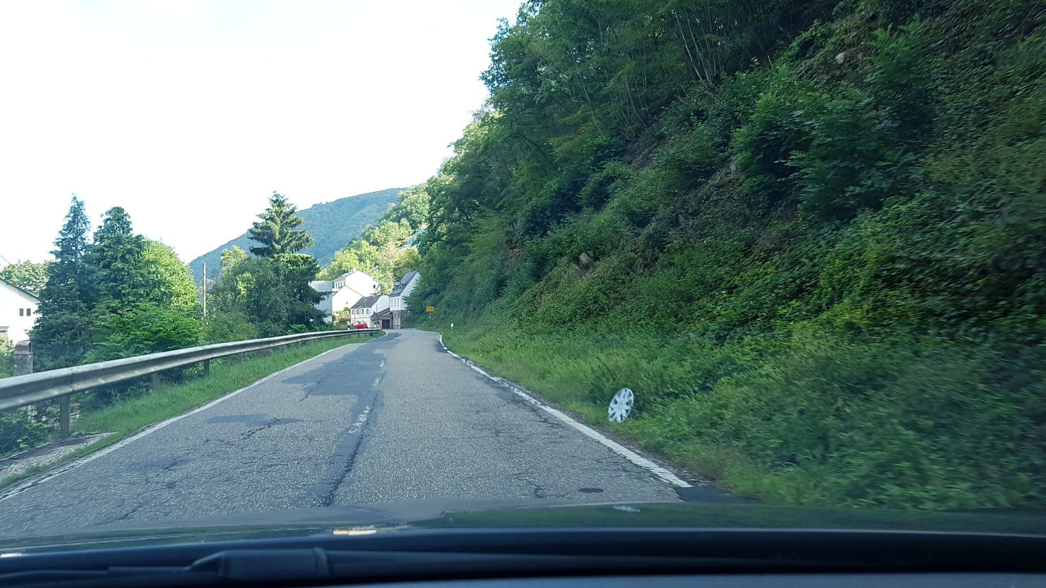 Street view near Pension Gästehaus Christiane , Brodenbach, Löf — © Lowiekse (CC BY-SA · Mapillary)