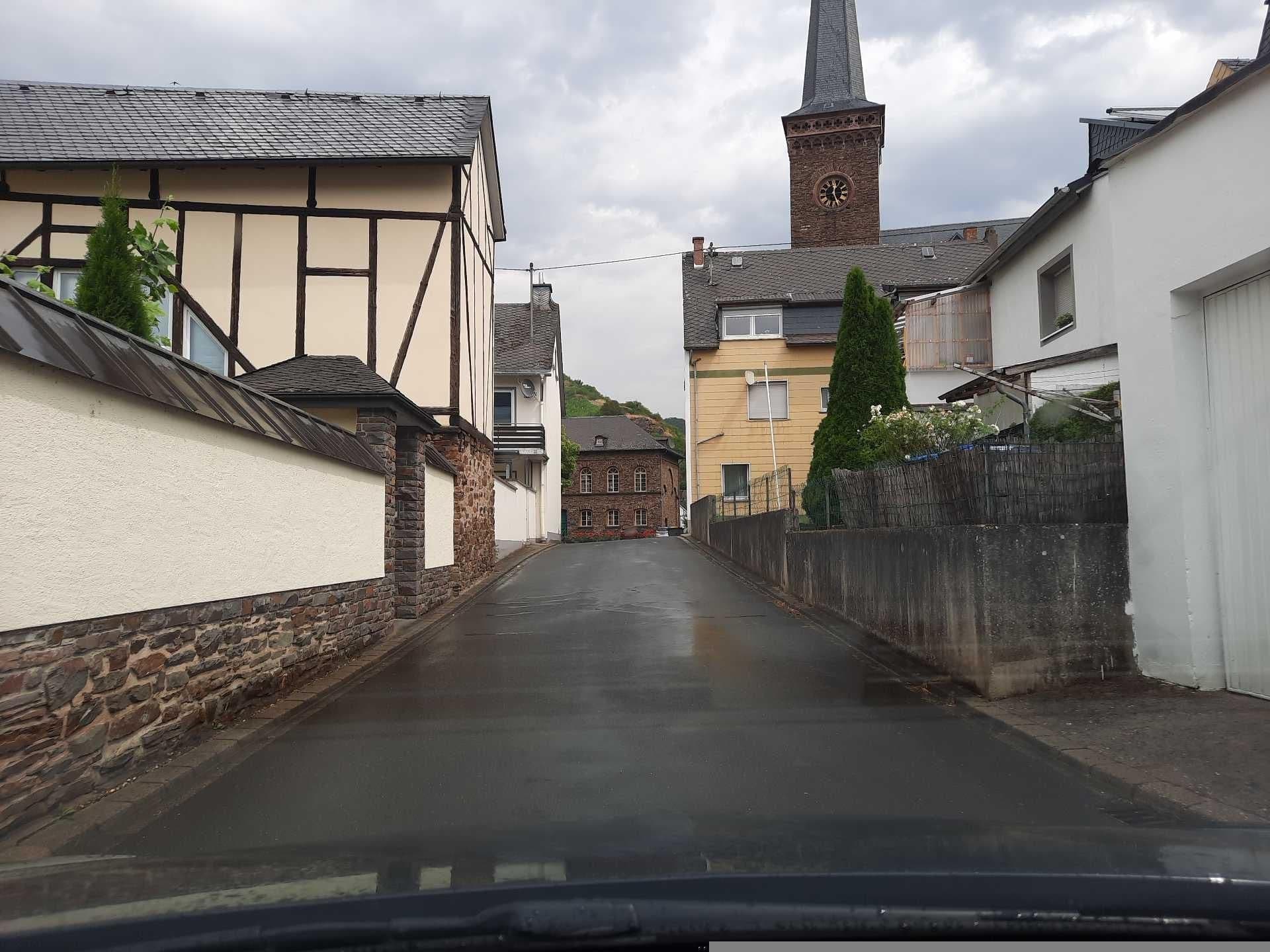 Street view near Ferienwohnung Weins, Treis-Karden — © Lowiekse (CC BY-SA · Mapillary)
