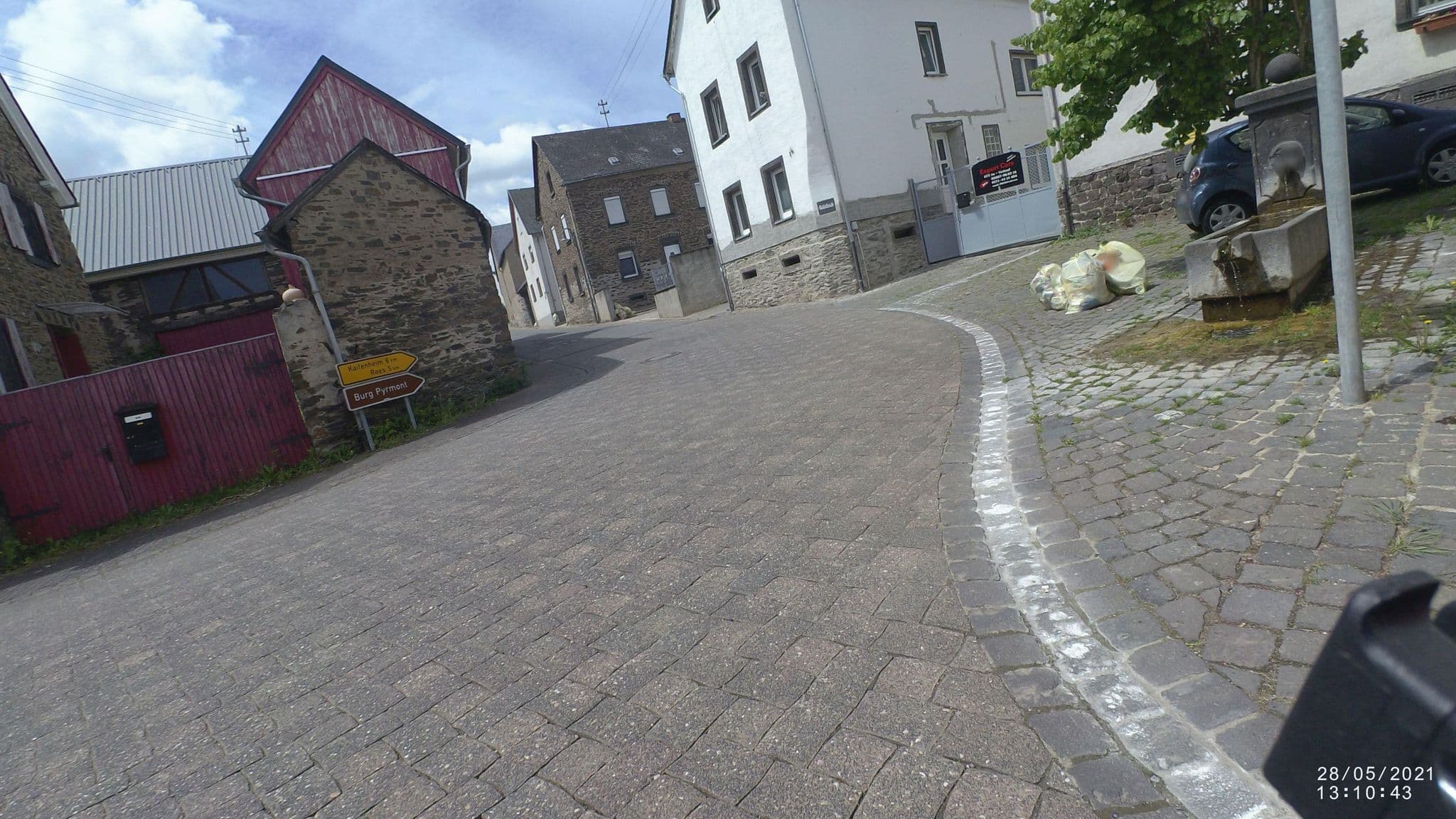 Street view near Hotel Pastis, Mertloch — © VIA_CH (CC BY-SA · Mapillary)