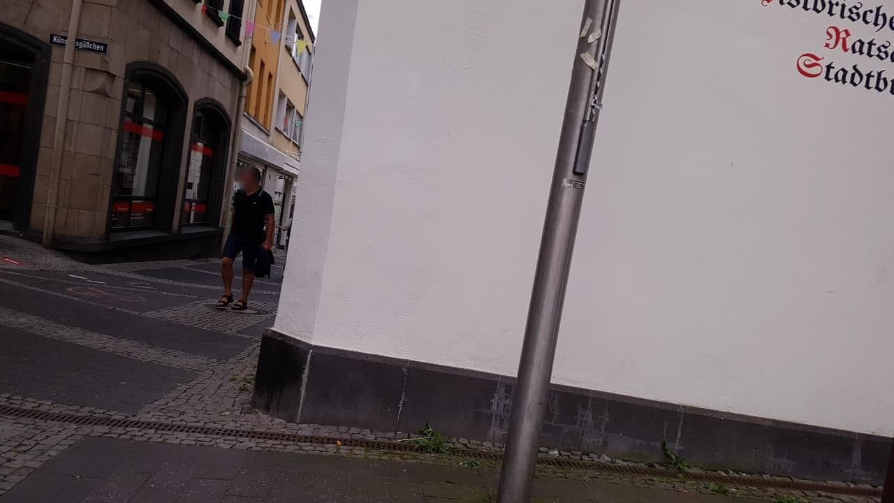Street view near Fe Wo Am Alten Rathaus, Andernach — © changchun1 (CC BY-SA · Mapillary)