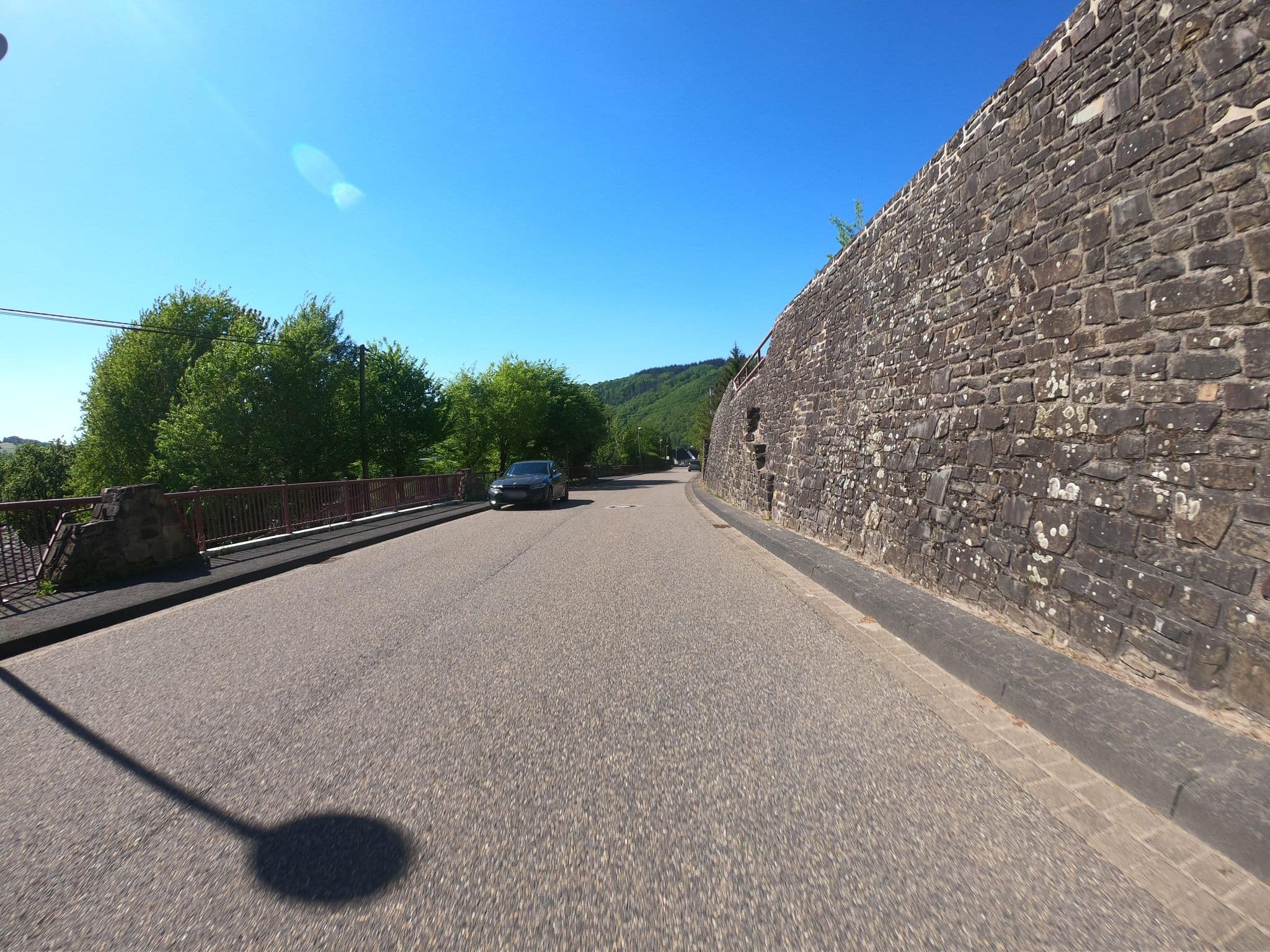 Street view near Haus Wiedblick Inh. Fam. Boden, Waldbreitbach — © bernd1960 (CC BY-SA · Mapillary)