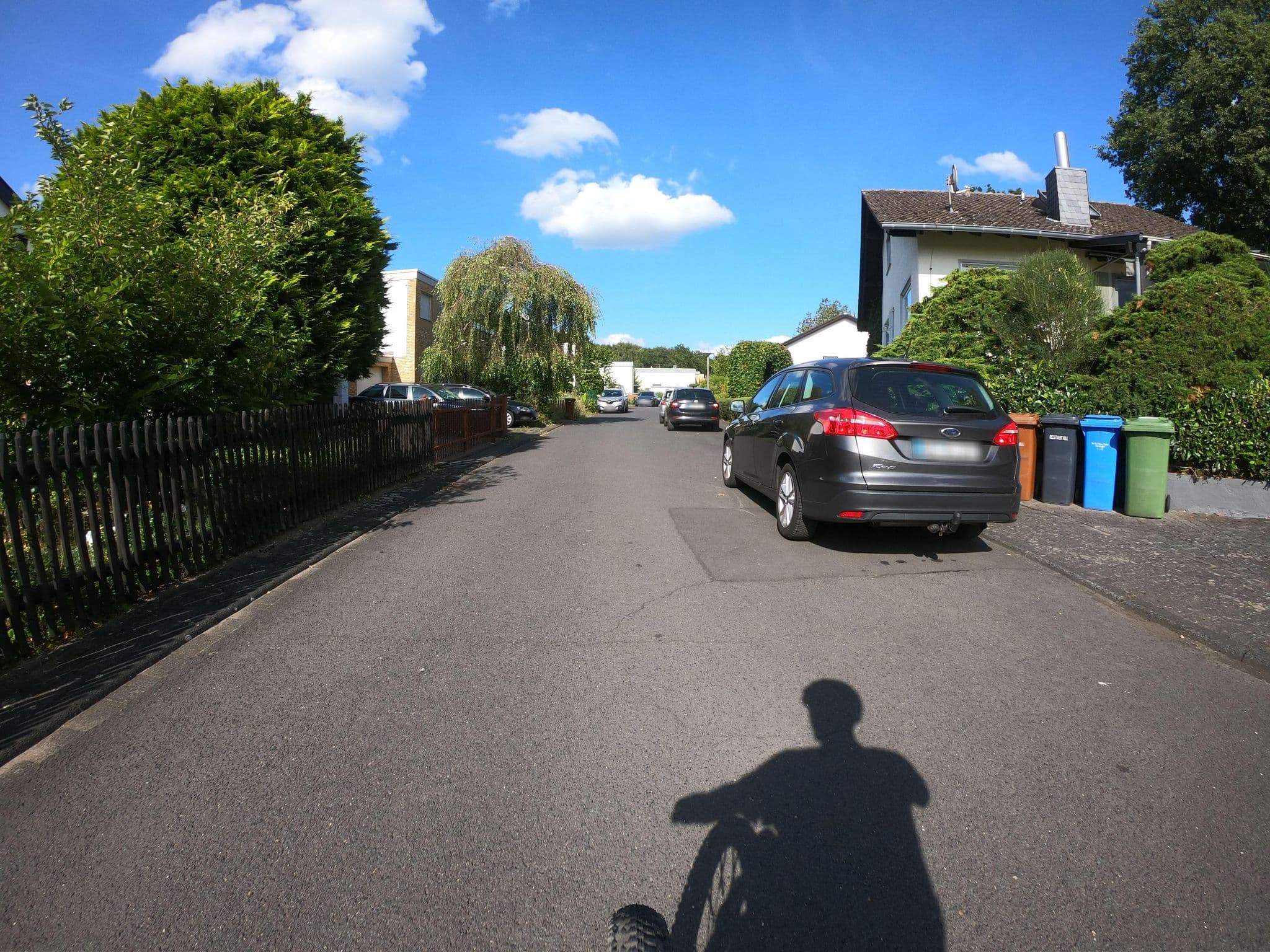 Street view near Gästehaus Hahn, Rheinbreitbach — © bernd1960 (CC BY-SA · Mapillary)