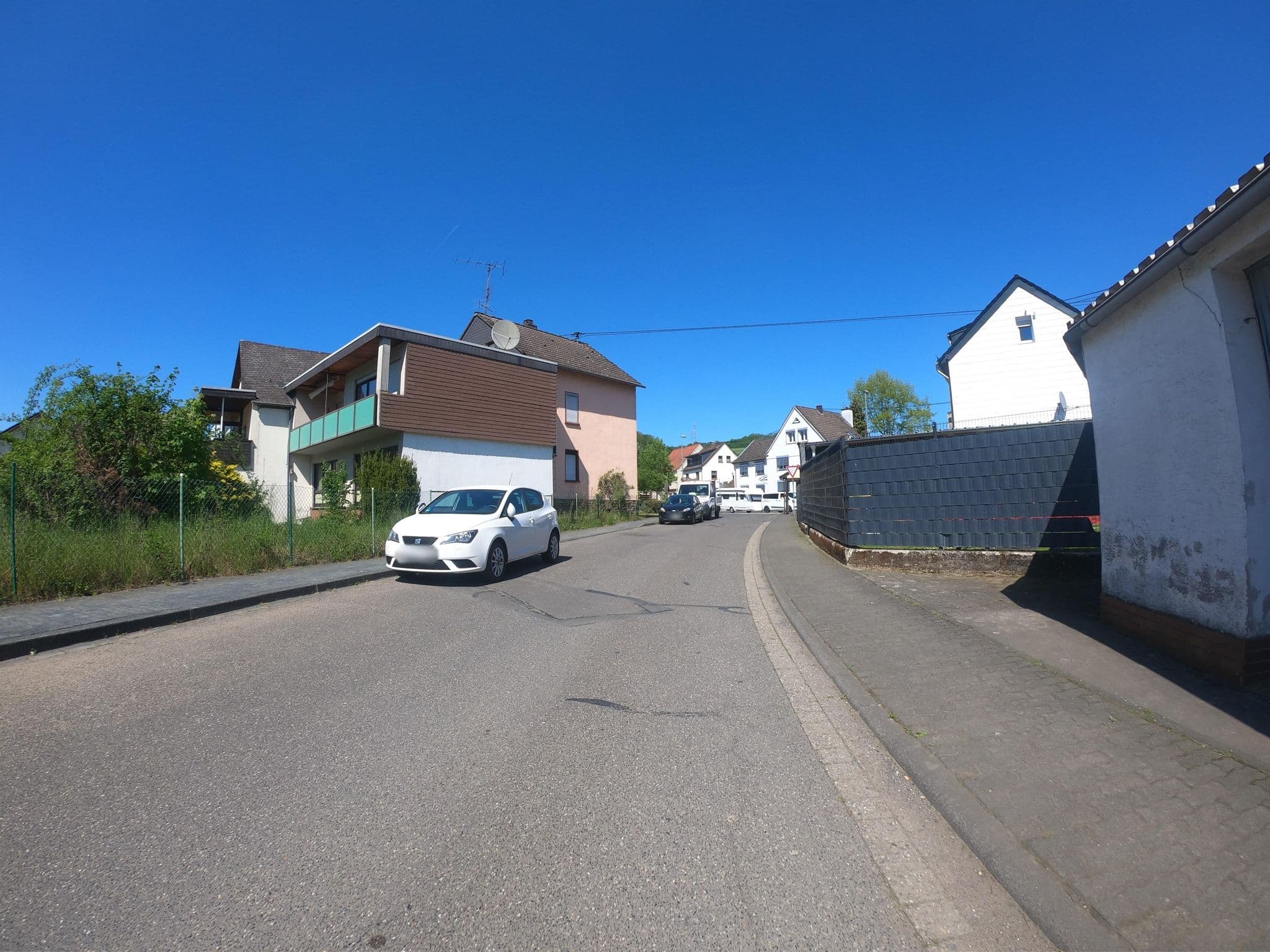 Street view near Gertrud Rams, Niederbreitbach — © bernd1960 (CC BY-SA · Mapillary)