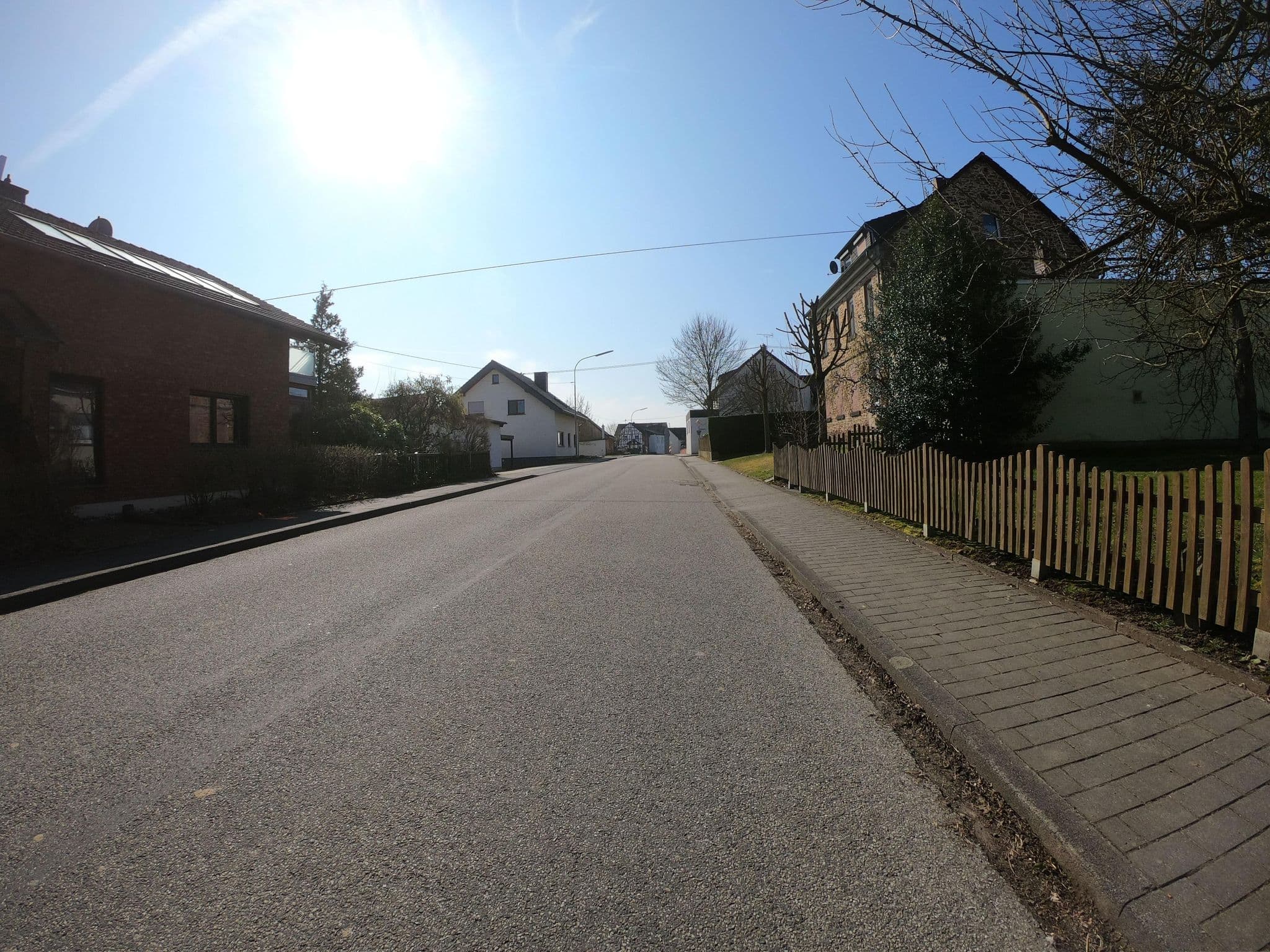 Street view near Haus Niedermühlen, Asbach — © bernd1960 (CC BY-SA · Mapillary)