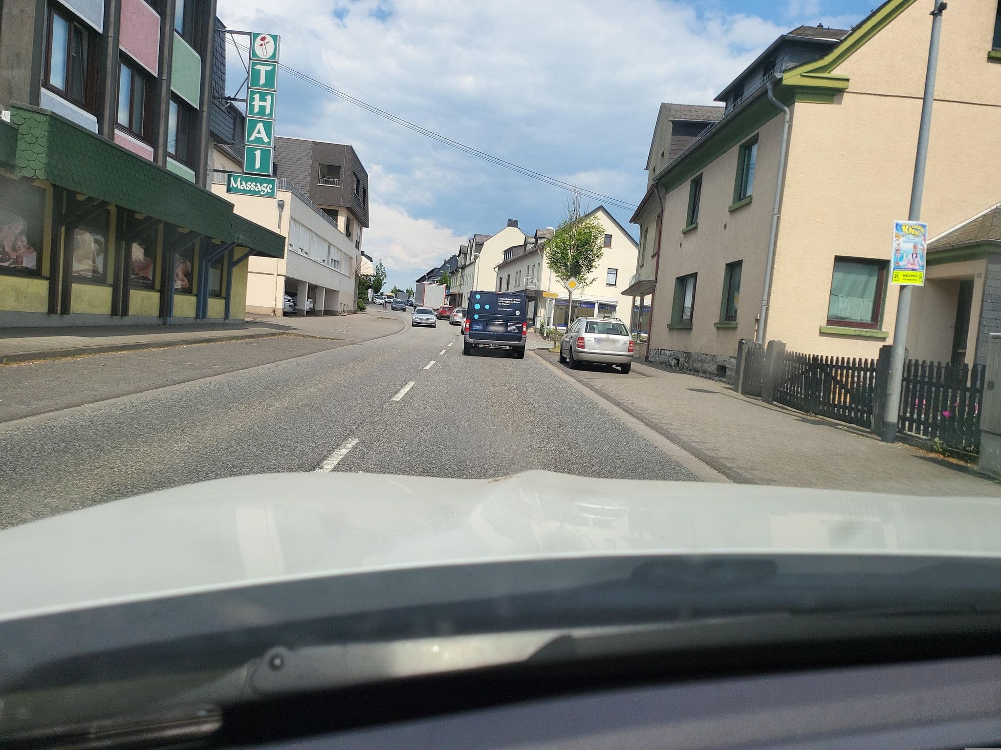 Street view near Alte Tankstelle, Bonefeld — © DerMaster0815 (CC BY-SA · Mapillary)
