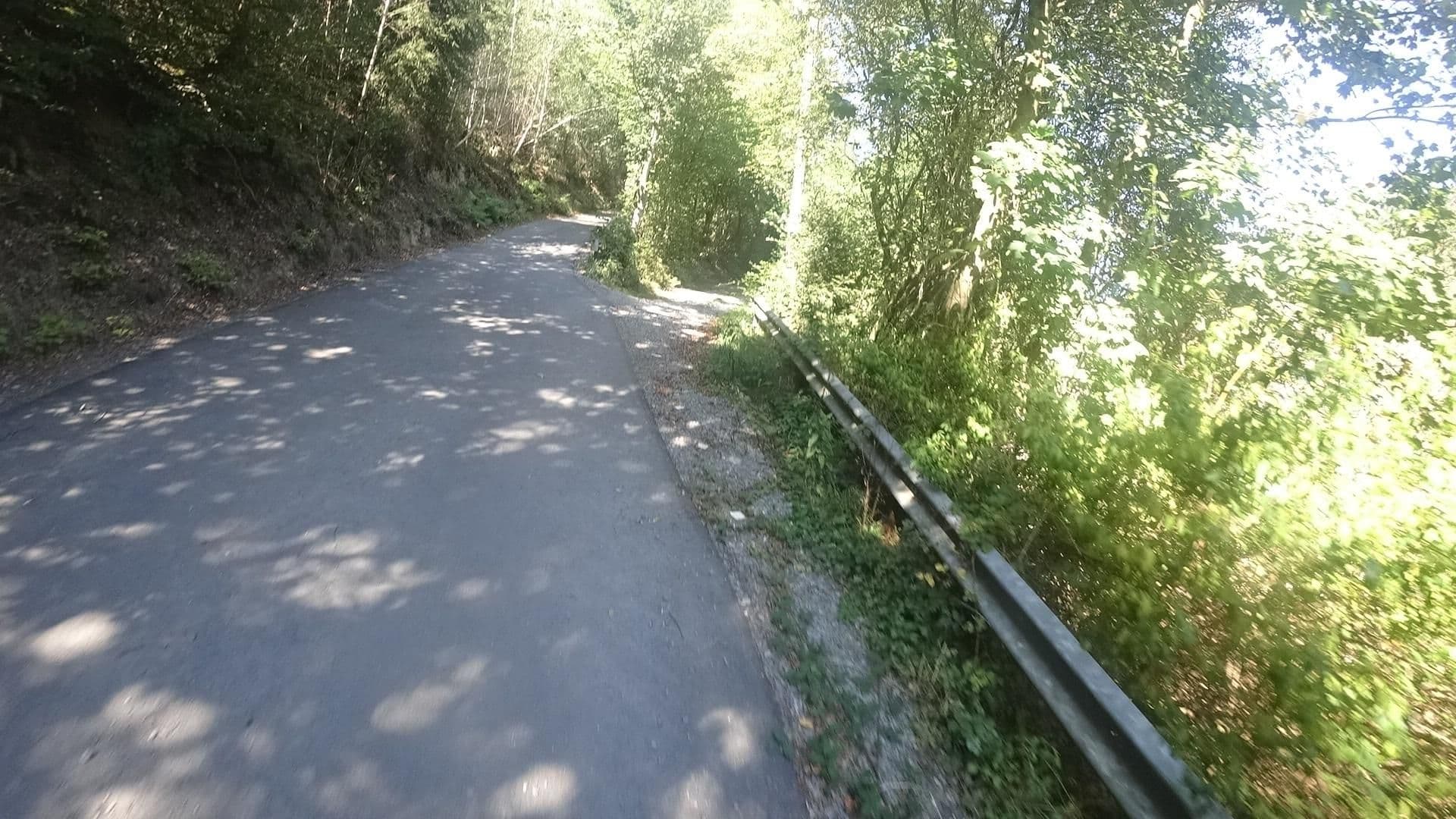 Street view near Grenzbachmühle Restaurant und Café, Horhausen — © michellefritz (CC BY-SA · Mapillary)