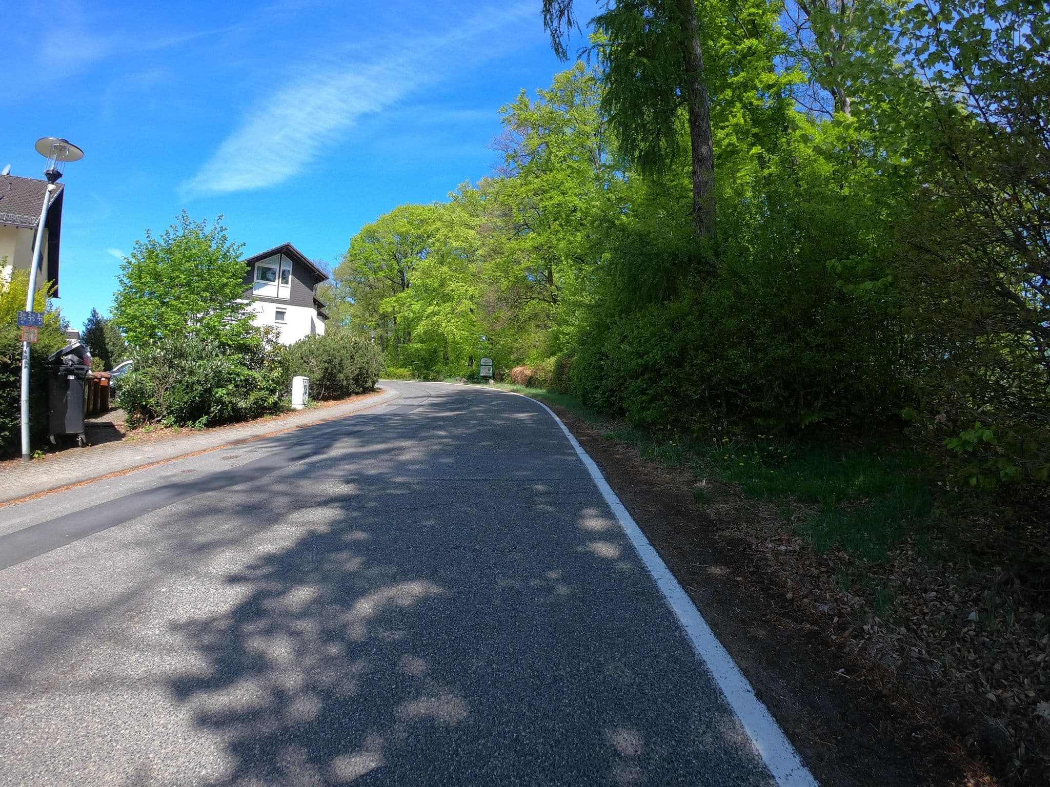 Street view near Haus Roseneck, Ehlscheid — © bernd1960 (CC BY-SA · Mapillary)
